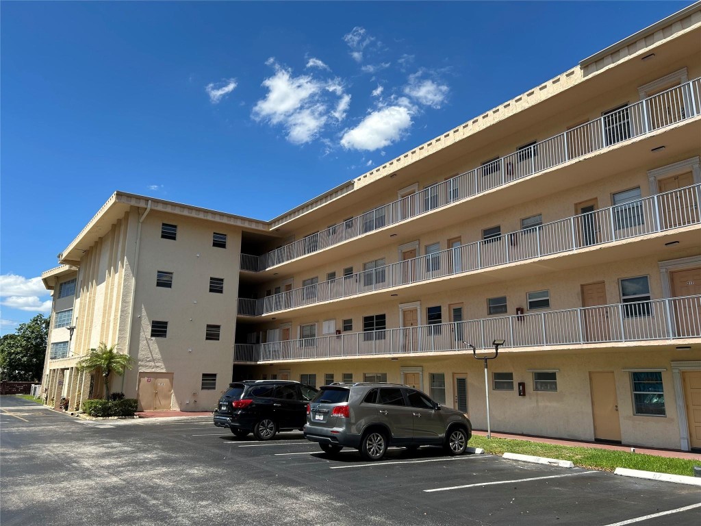 4191 NW 41st Street 312