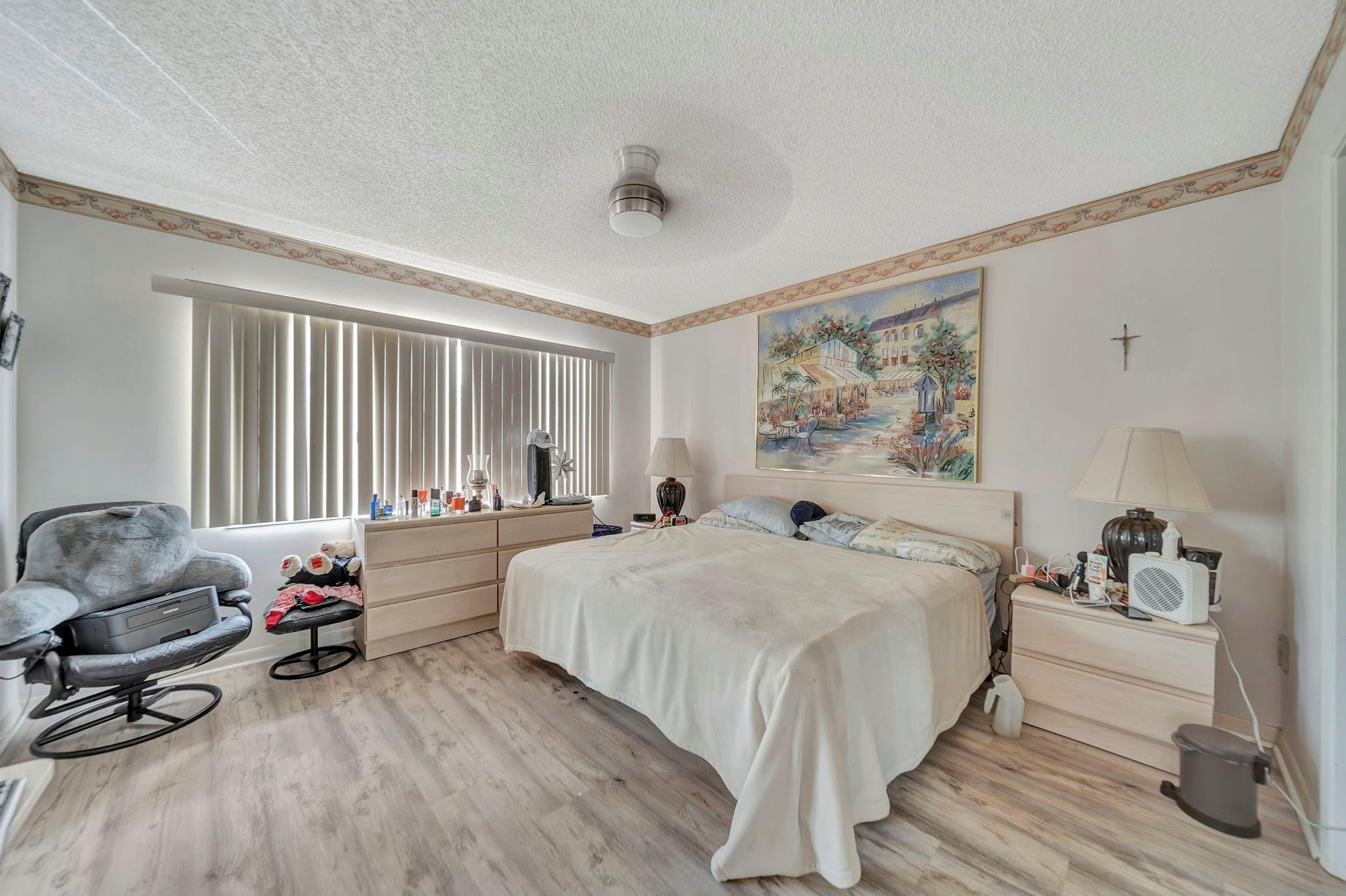 SUFFOLK - Residential