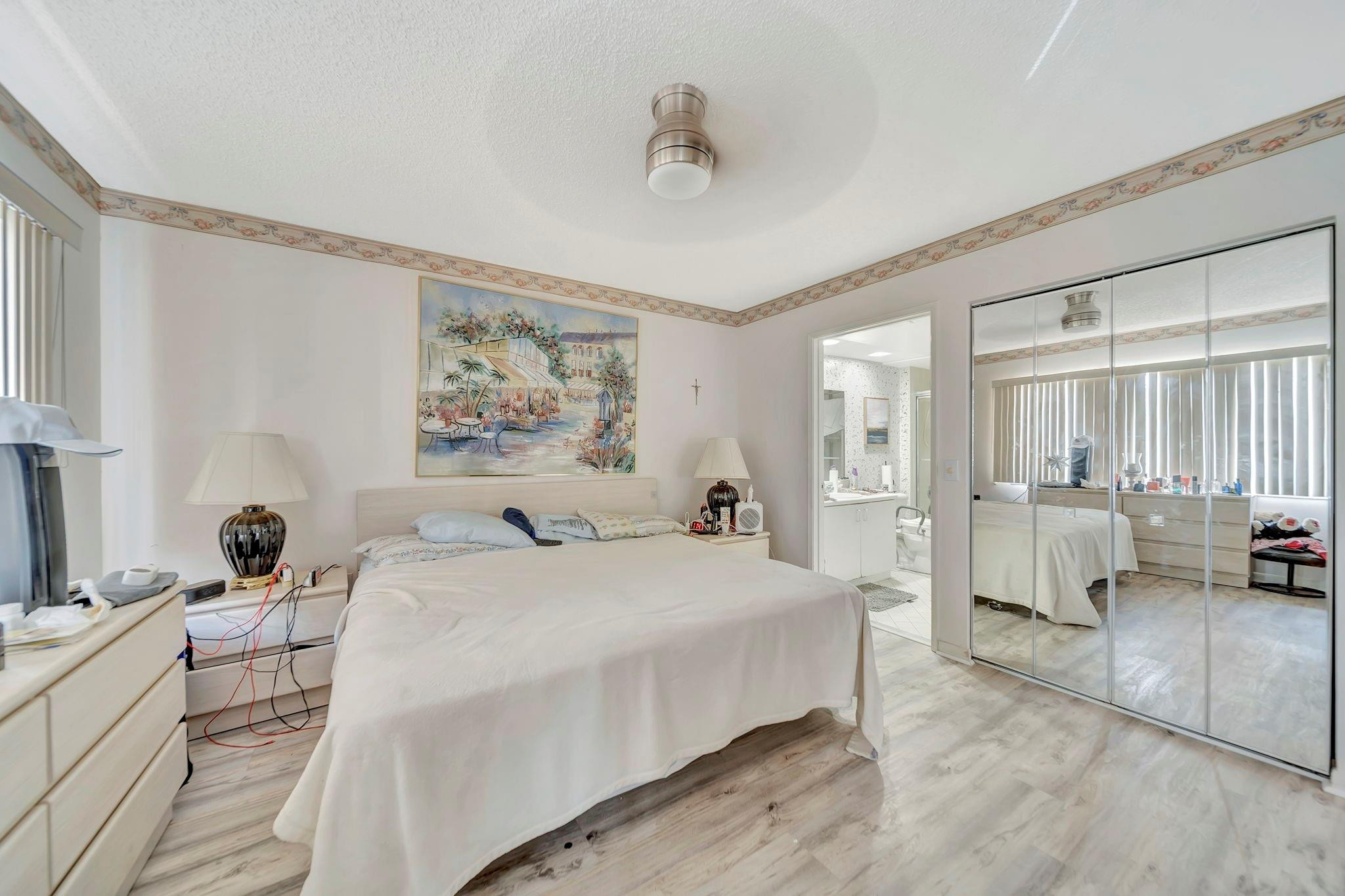 SUFFOLK - Residential