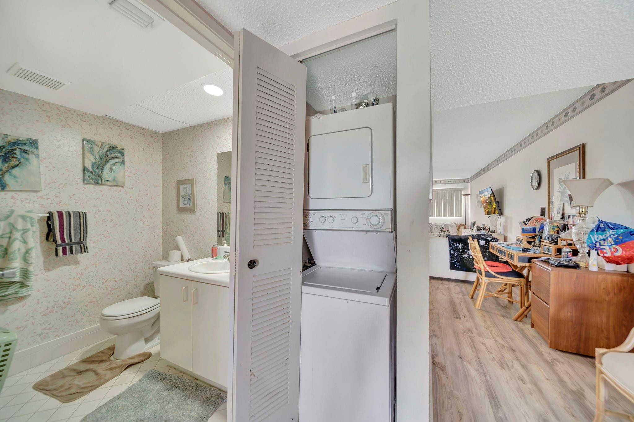 SUFFOLK - Residential