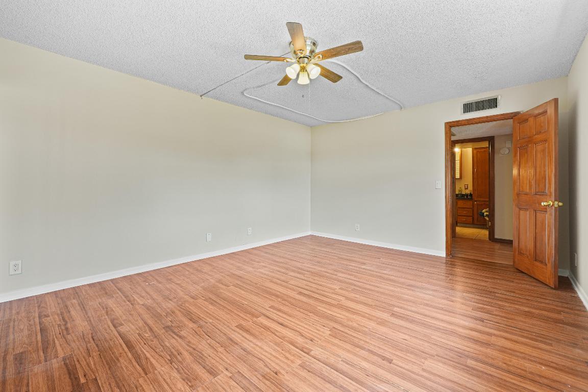 SEVEN SPRINGS 1 - Residential