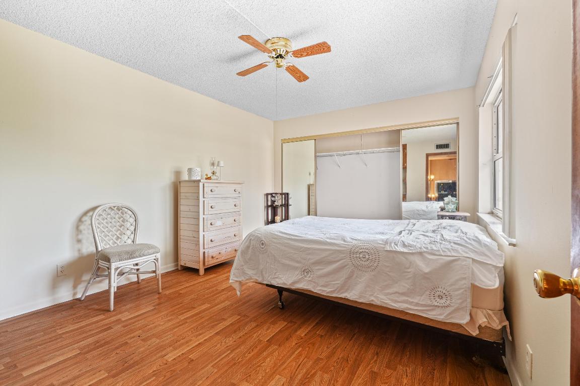 SEVEN SPRINGS 1 - Residential