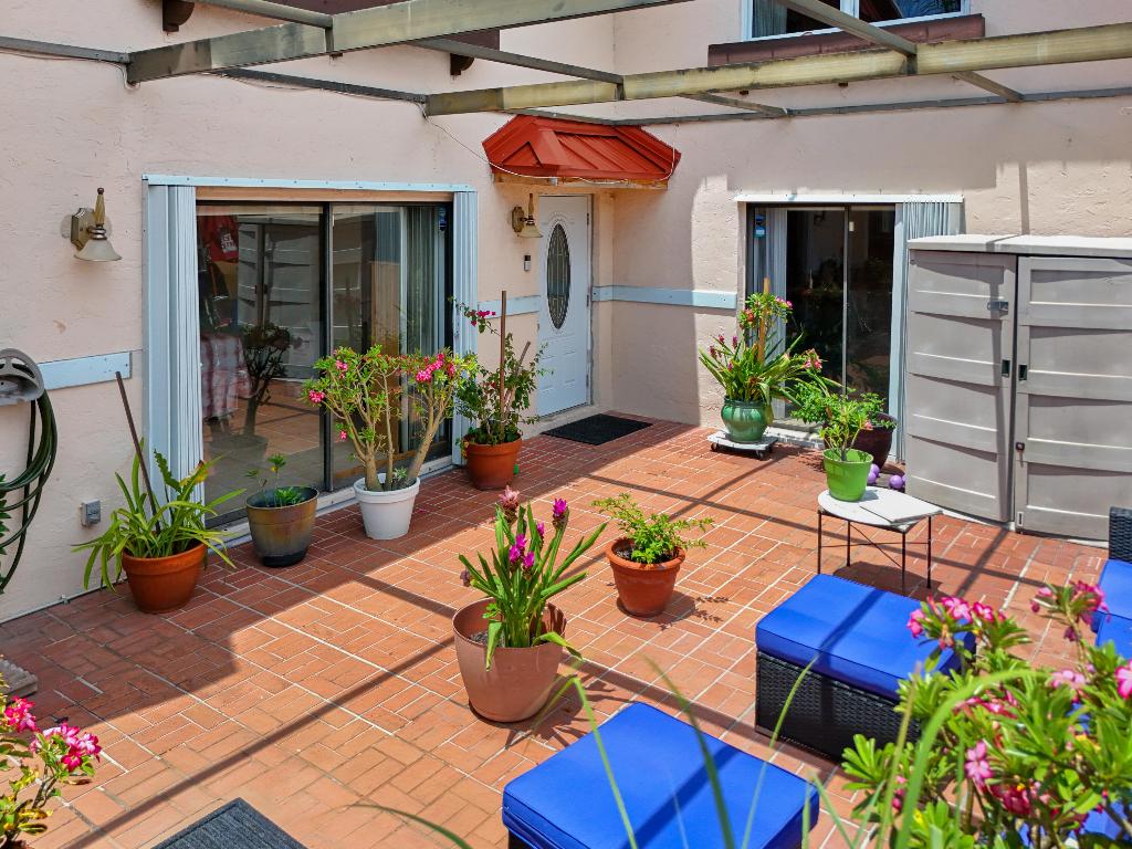 SEVEN SPRINGS 1 - Residential