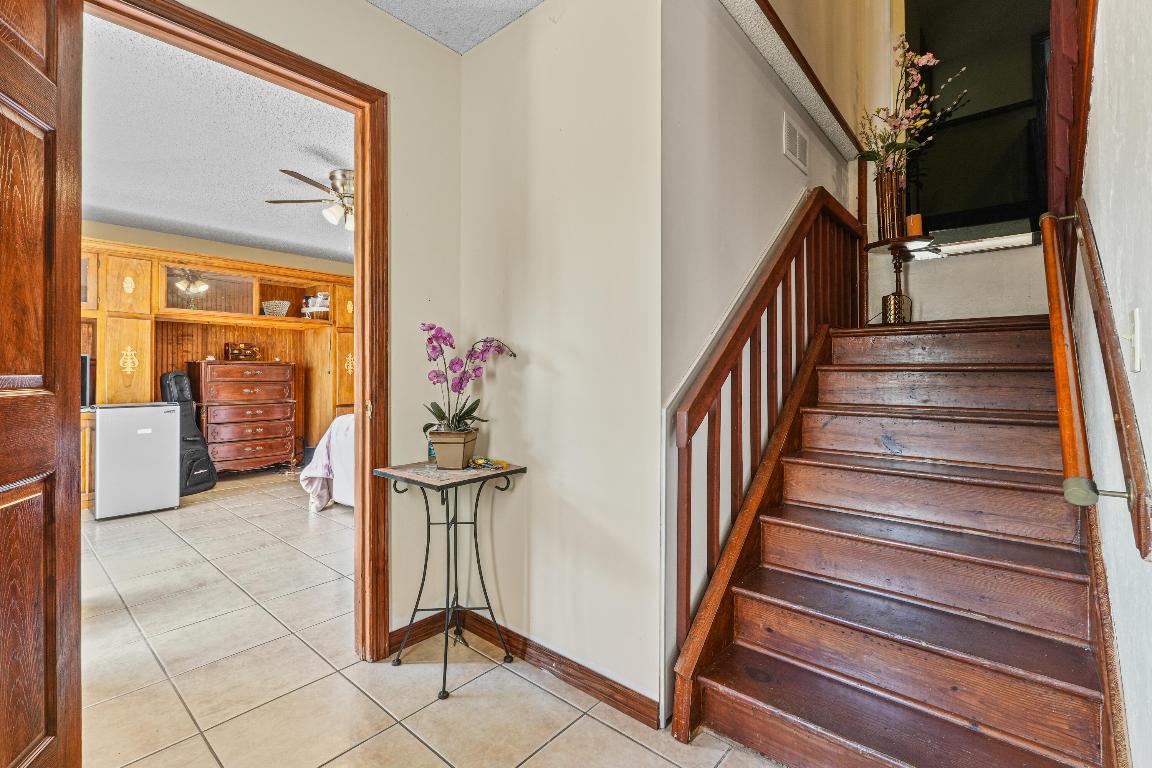 SEVEN SPRINGS 1 - Residential