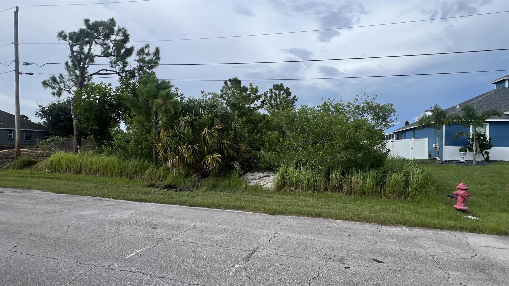 PORT ST LUCIE SECTION 35 - Land