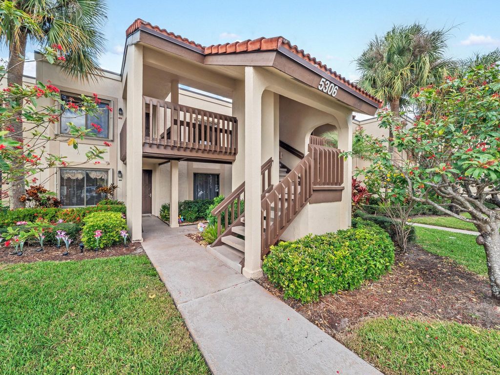 Photo of 5306 Cedar Lake Drive #203, Boynton Beach, FL 33437 (MLS # F10556546)