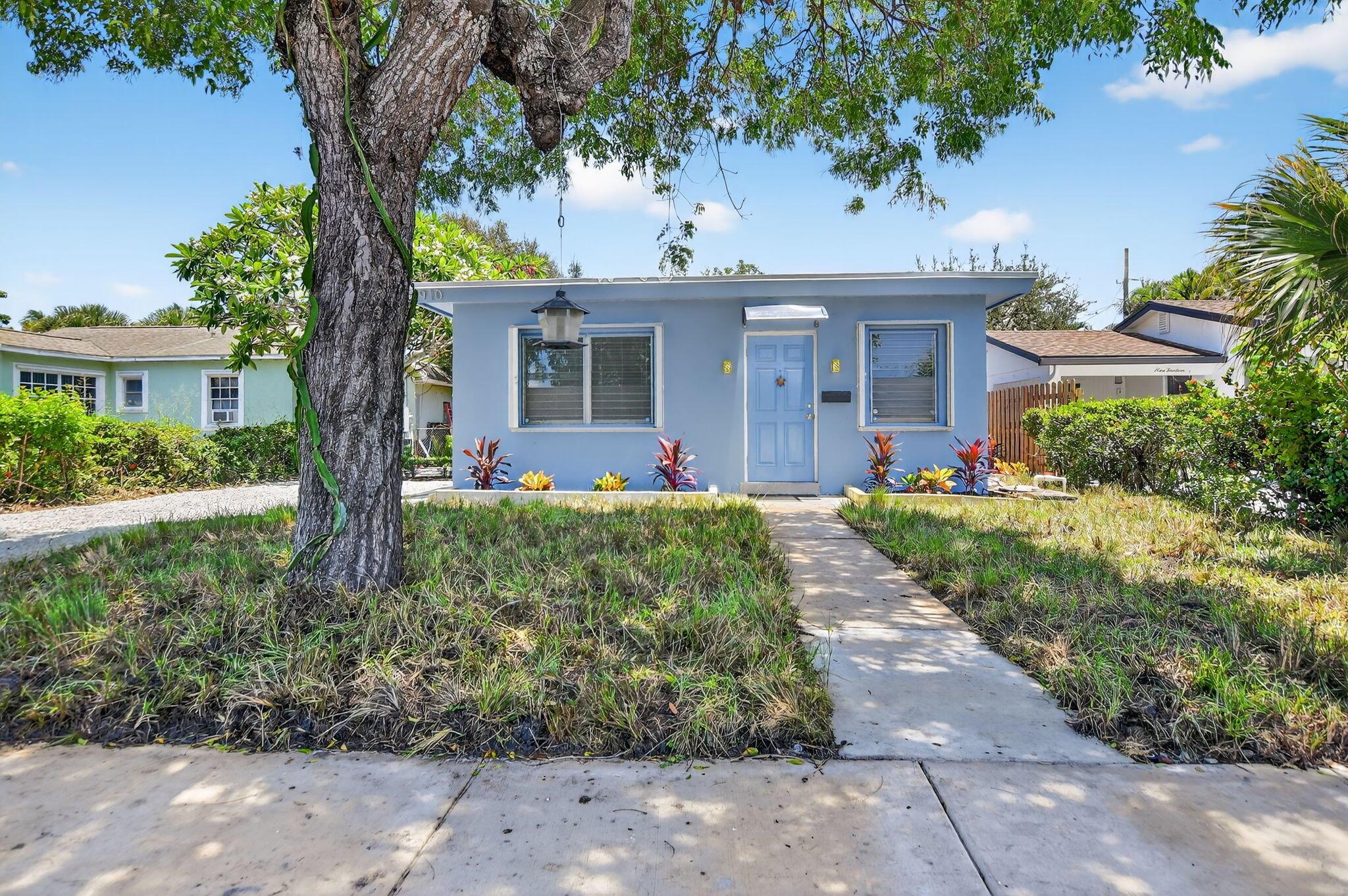 Fall in love with this light-filled beach cottage just a short stroll from Ocean Avenue and a quick bike ride to the sand and surf! This thoughtfully updated retreat features a brand-new kitchen with stylish butcher block countertops, sleek terrazzo floors, and warm beamed ceilings that add cozy character throughout. Whether you're sipping your morning coffee on the patio or heading out for a sunset walk, this cottage offers the perfect blend of coastal charm and modern updates, all in a prime beachside location. Ideal for anyone looking to live the laid-back beach life. Don't miss out, this one won't last!