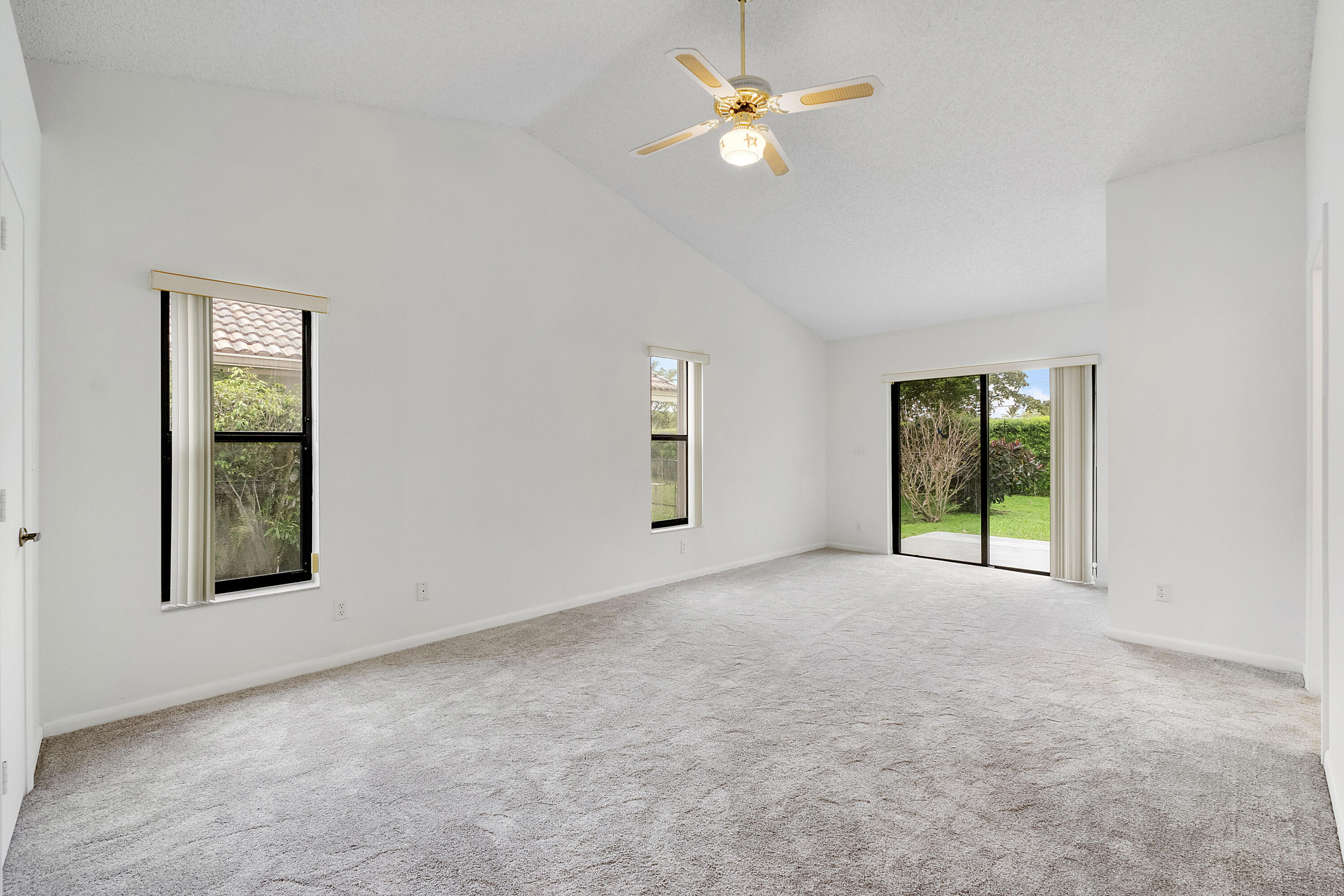 FOREST RIDGE SINGLE FAMILY V - Residential