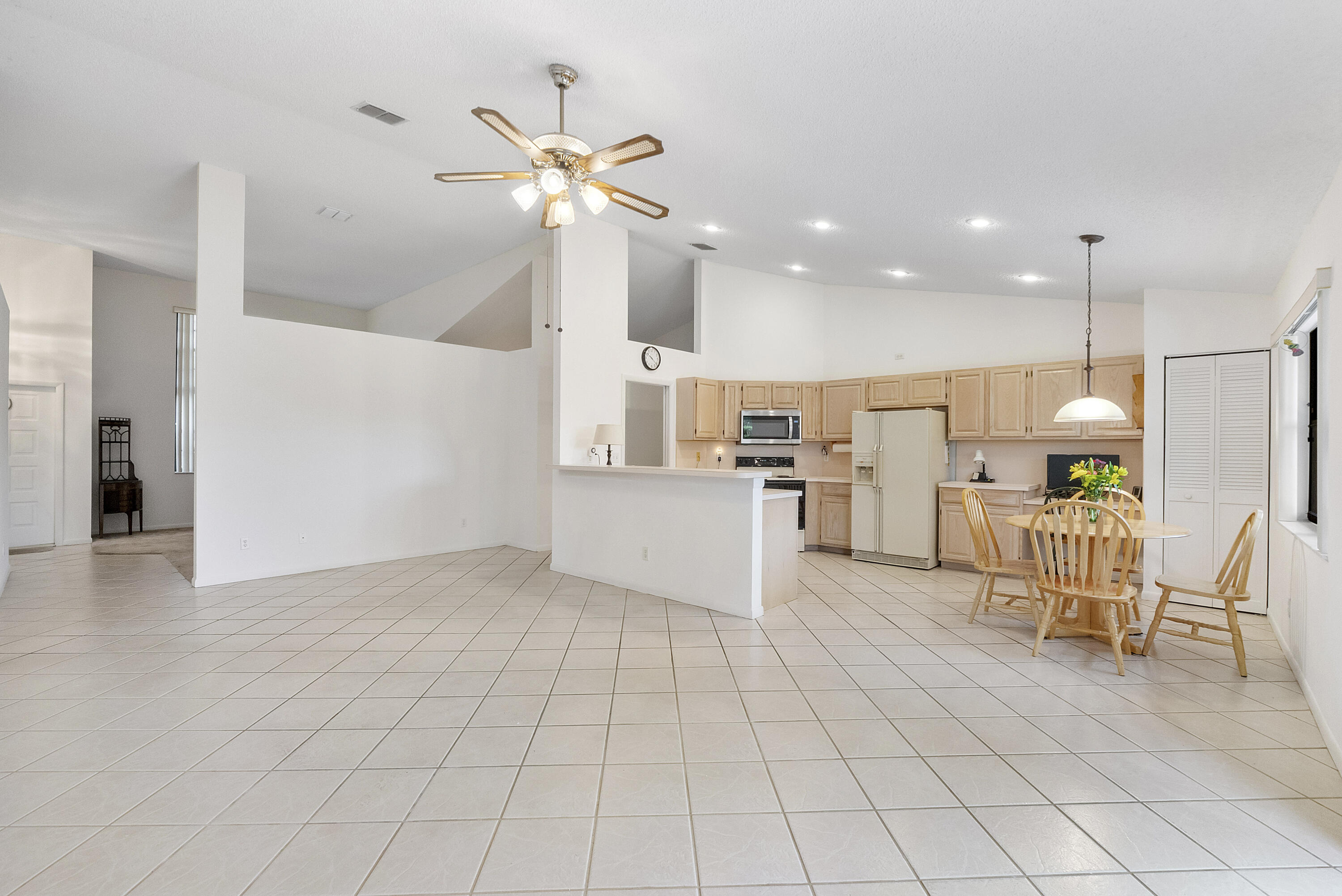 FOREST RIDGE SINGLE FAMILY V - Residential