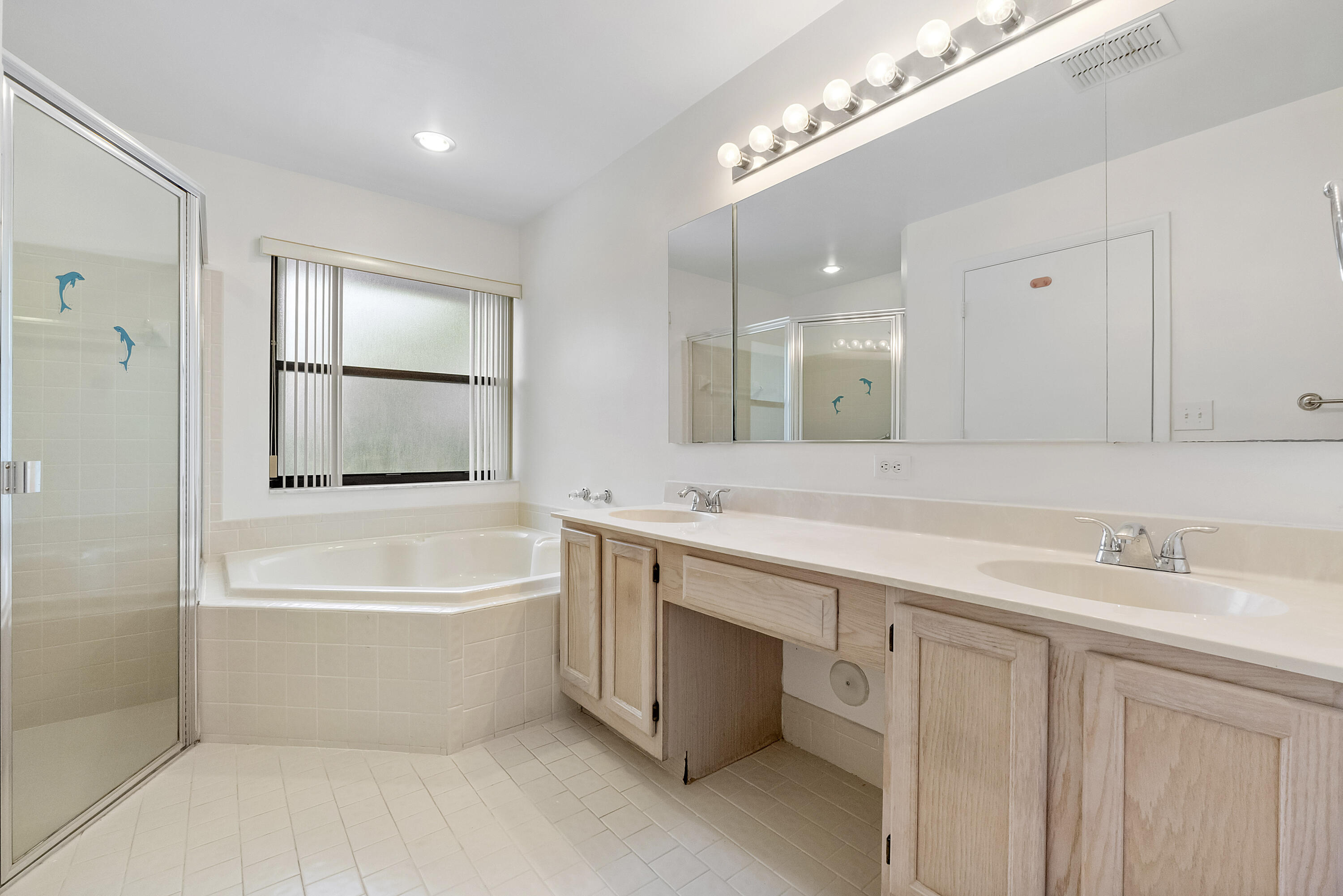 FOREST RIDGE SINGLE FAMILY V - Residential