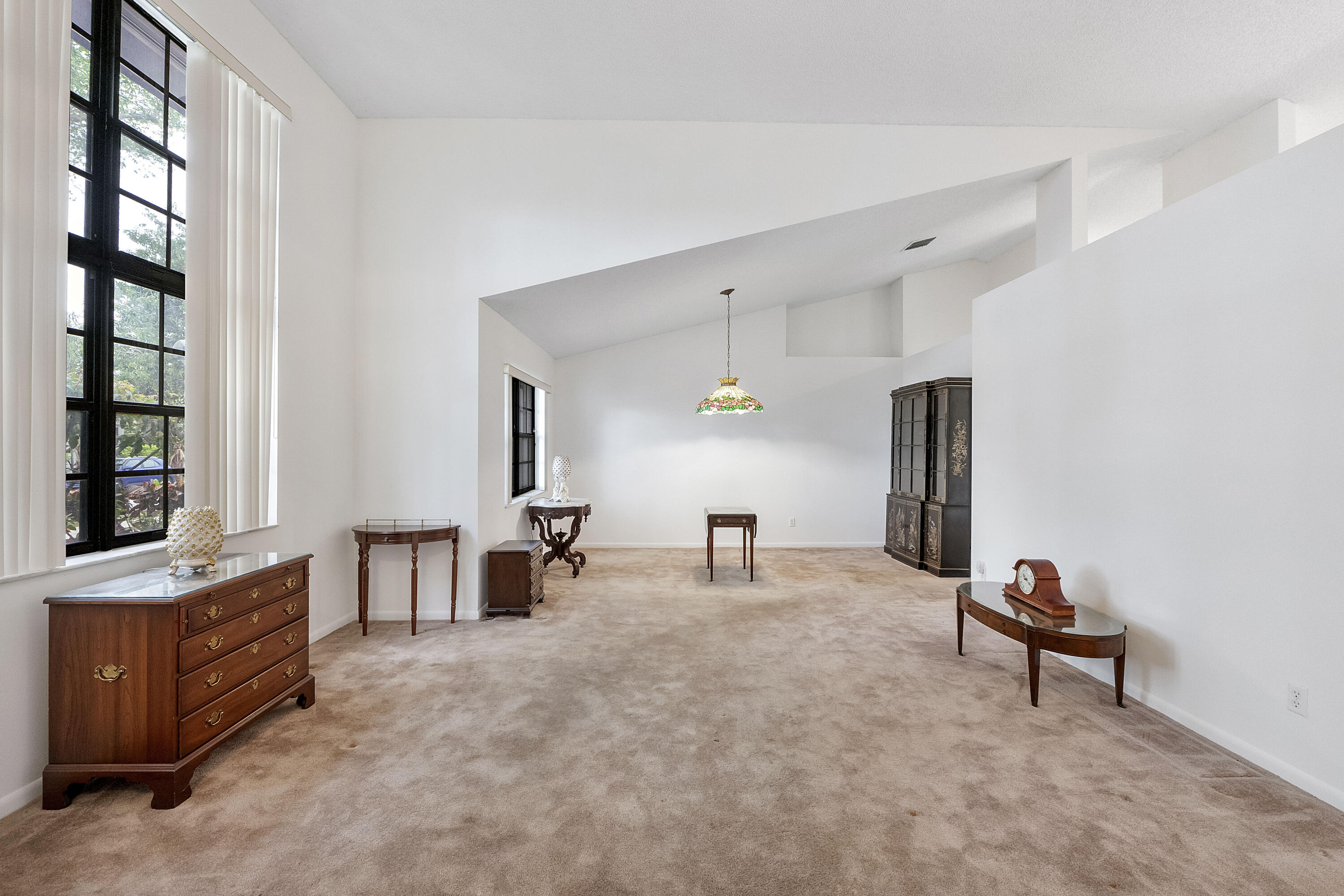 FOREST RIDGE SINGLE FAMILY V - Residential