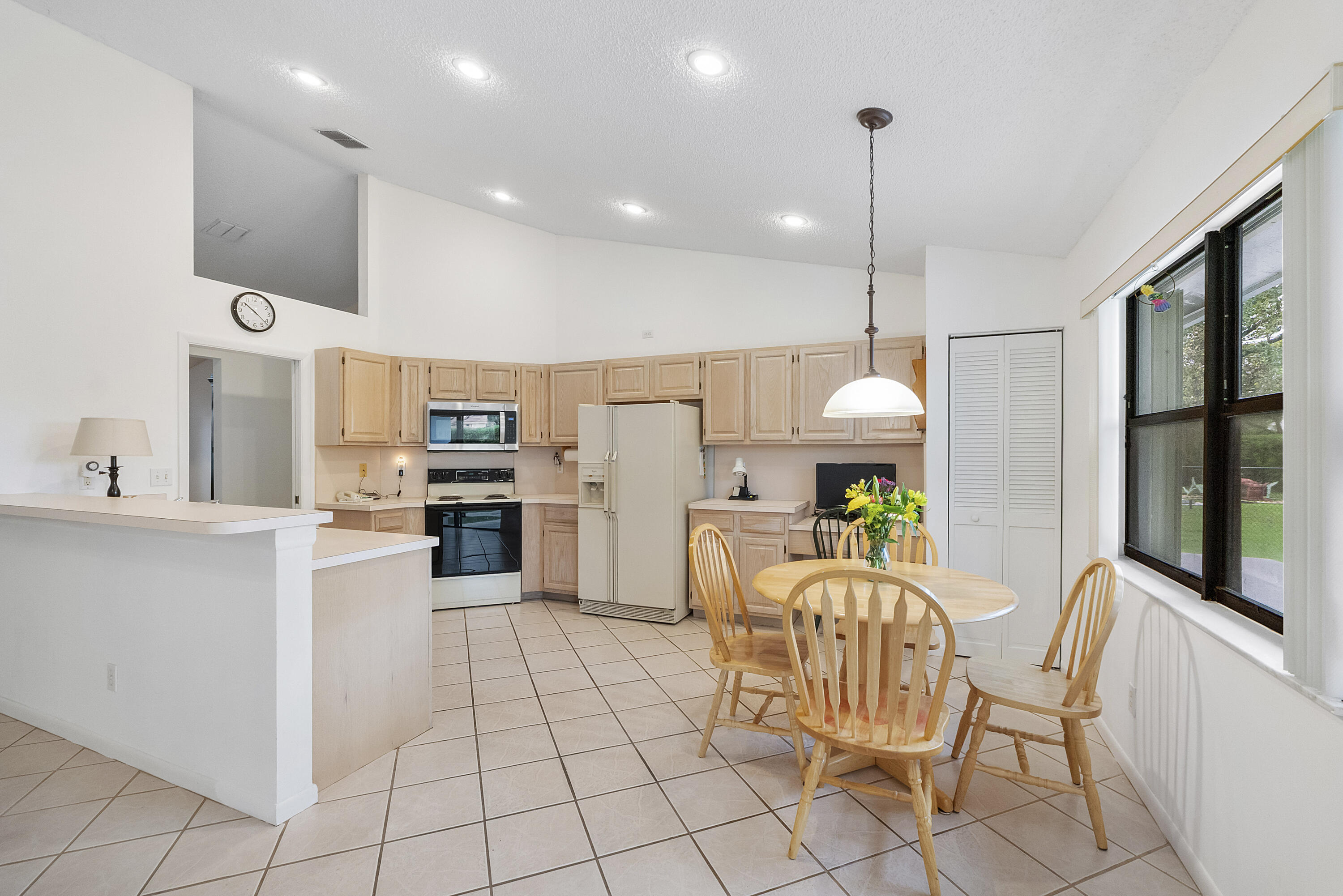 FOREST RIDGE SINGLE FAMILY V - Residential