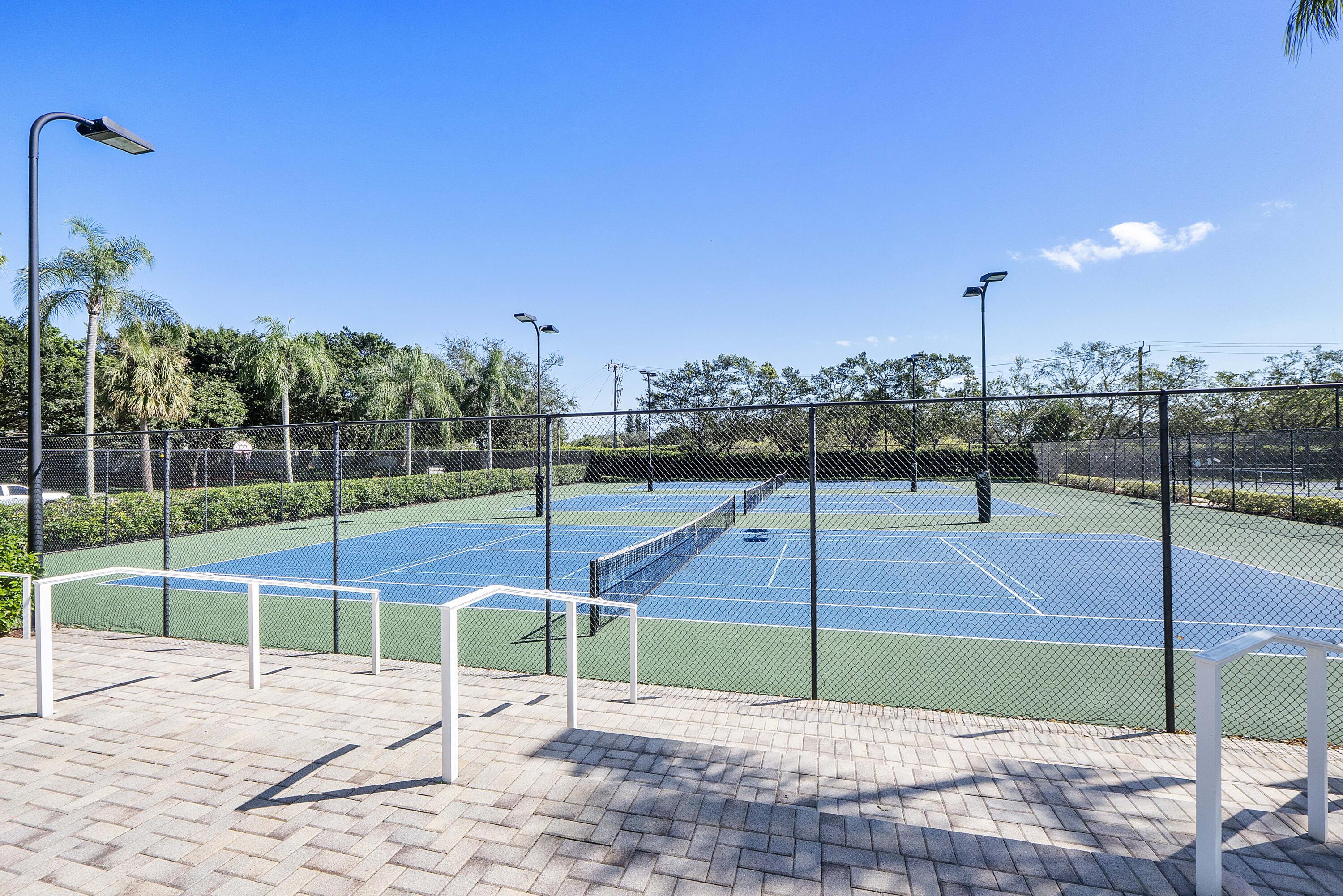 FOREST RIDGE SINGLE FAMILY V - Residential