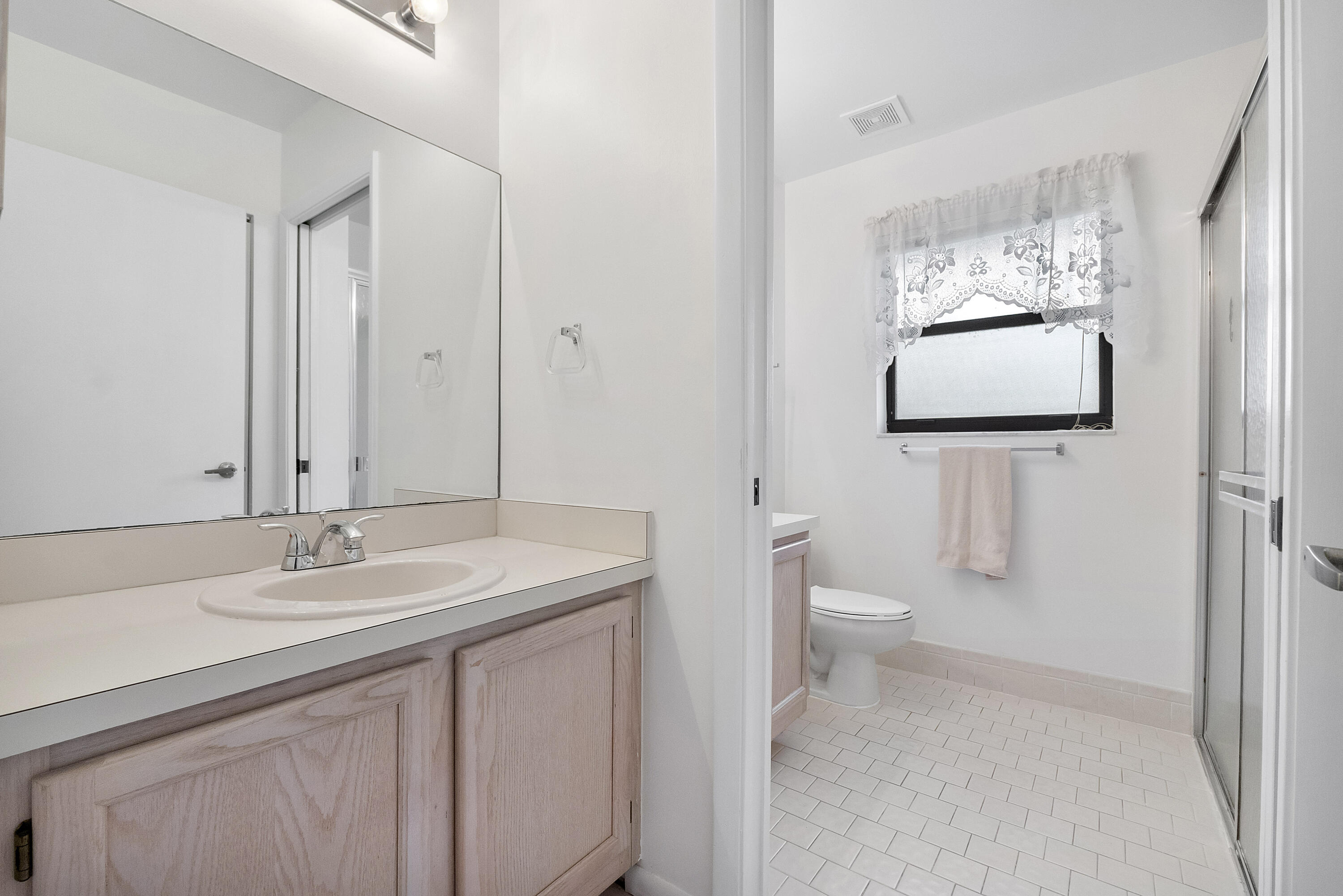 FOREST RIDGE SINGLE FAMILY V - Residential