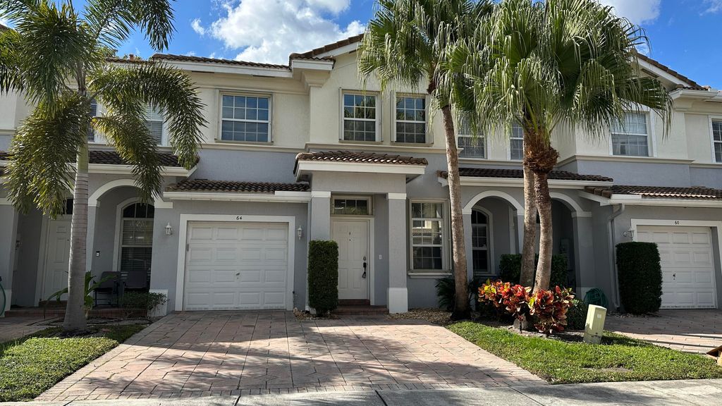 Photo of 64 Legacy Court, Delray Beach, FL 33445 (MLS # R10957684)