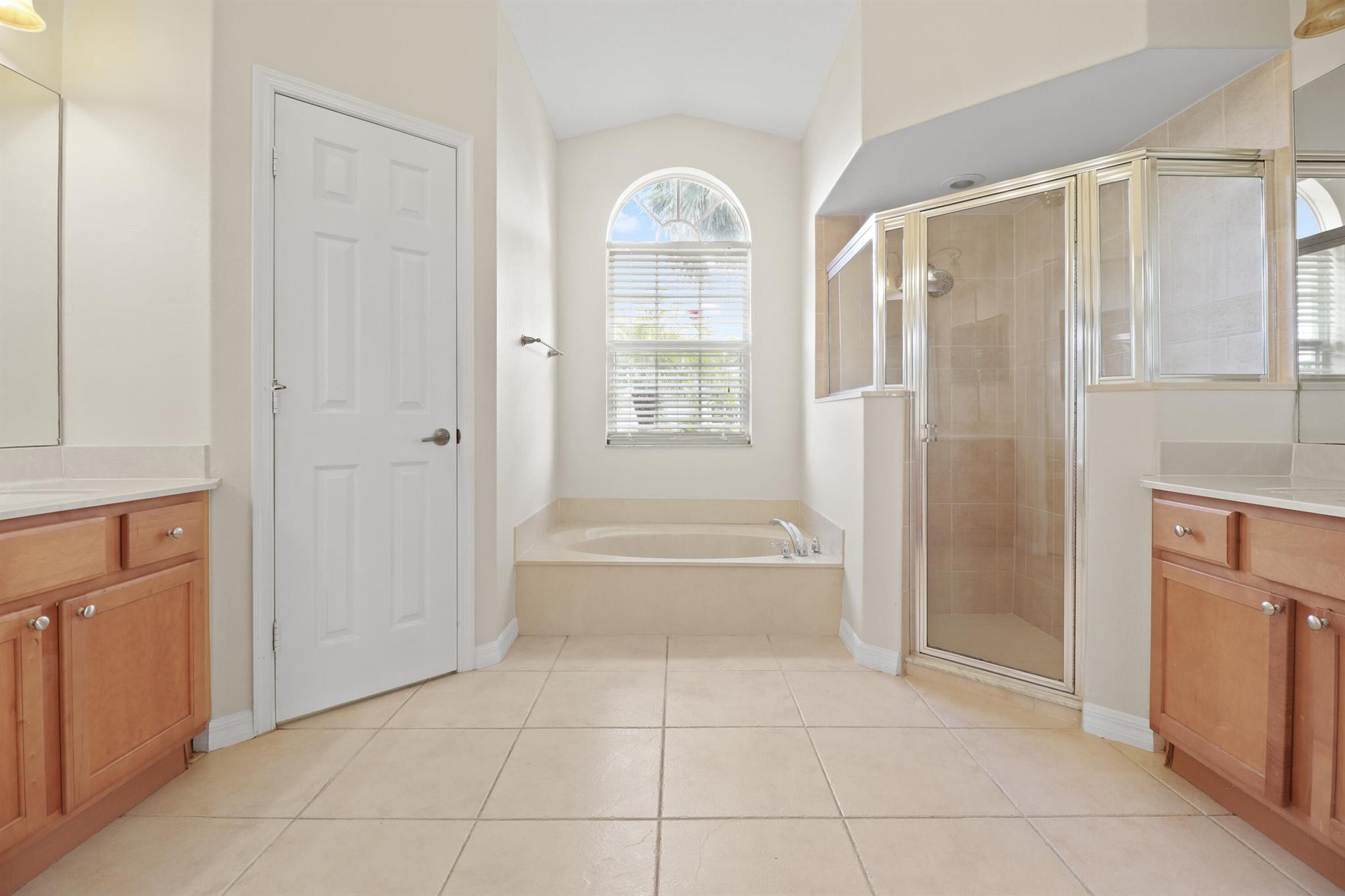 PORT ST LUCIE SECTION 44 - Residential Lease