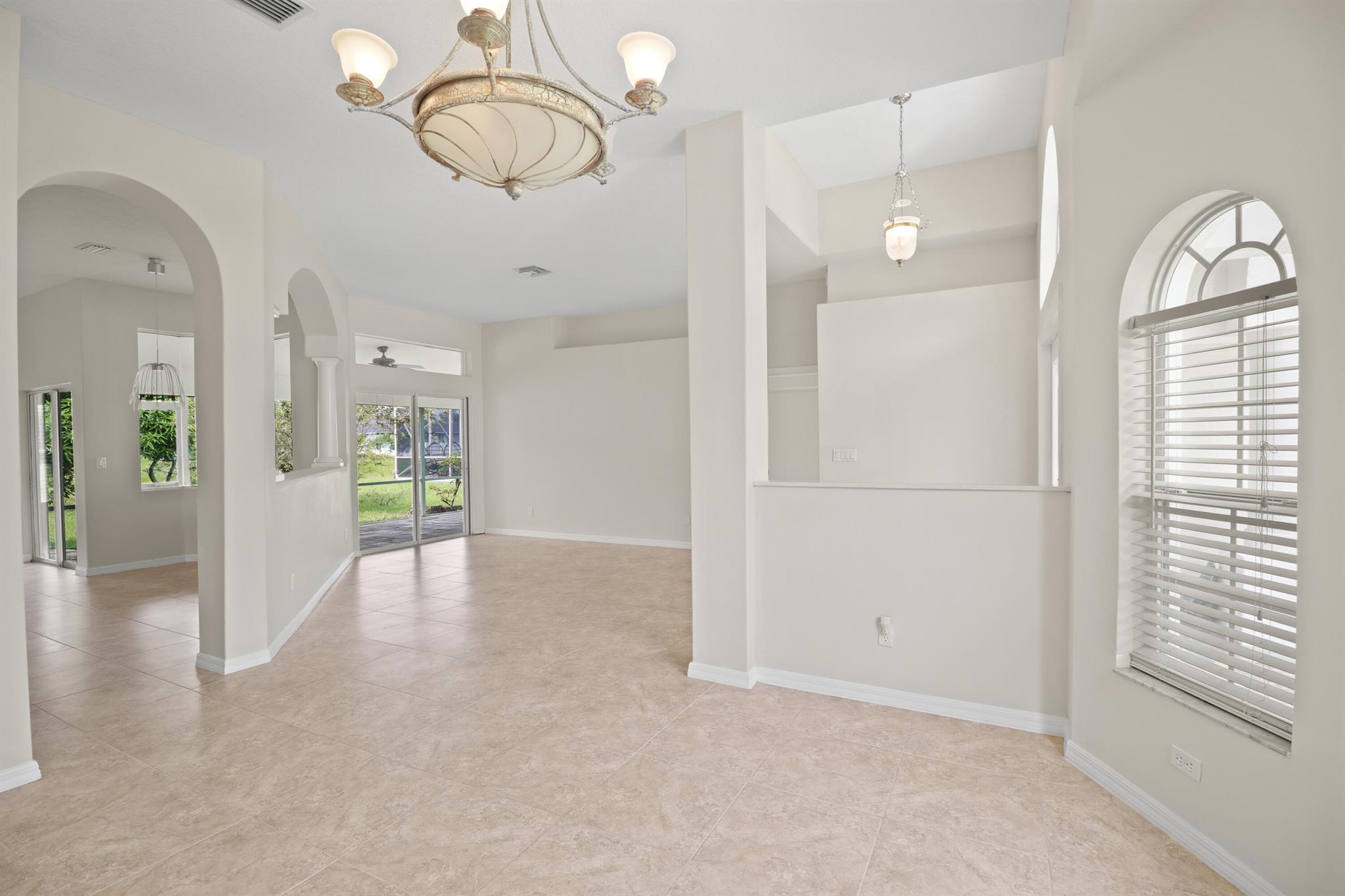 PORT ST LUCIE SECTION 44 - Residential Lease
