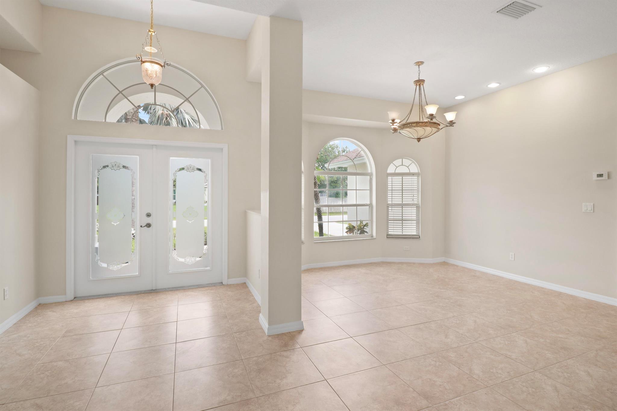 PORT ST LUCIE SECTION 44 - Residential Lease