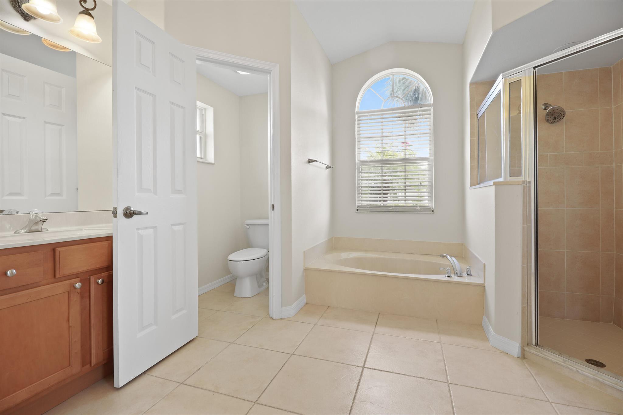 PORT ST LUCIE SECTION 44 - Residential Lease