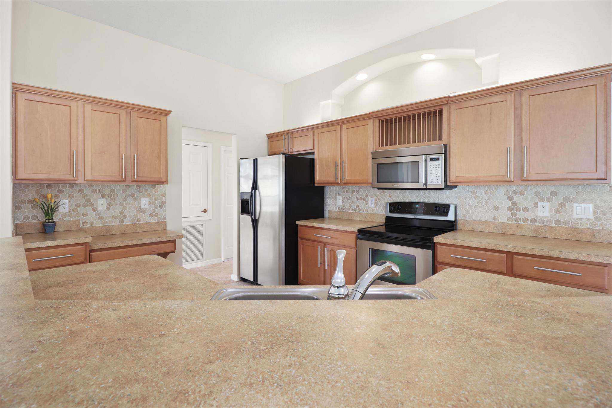 PORT ST LUCIE SECTION 44 - Residential Lease