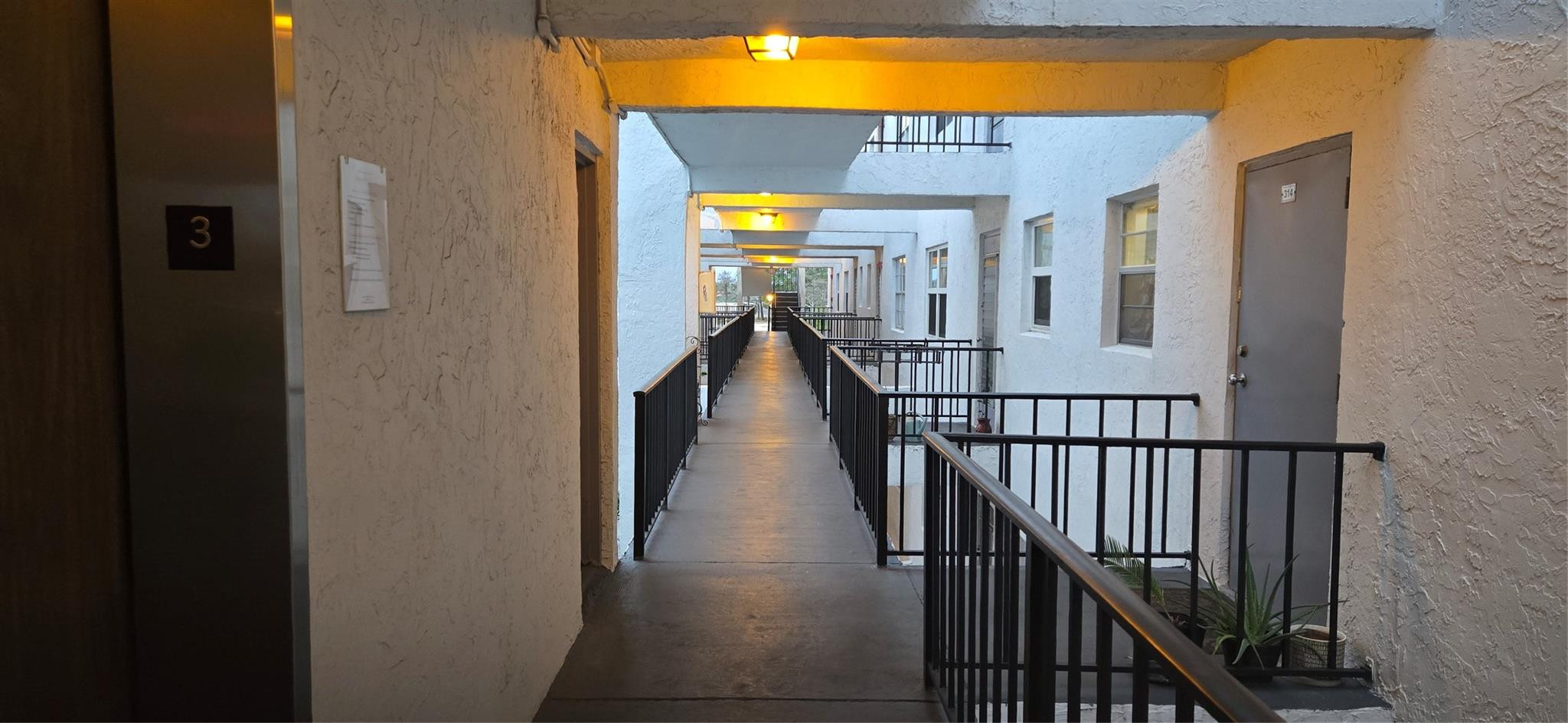 QUAIL RUN OF SUNRISE - Residential