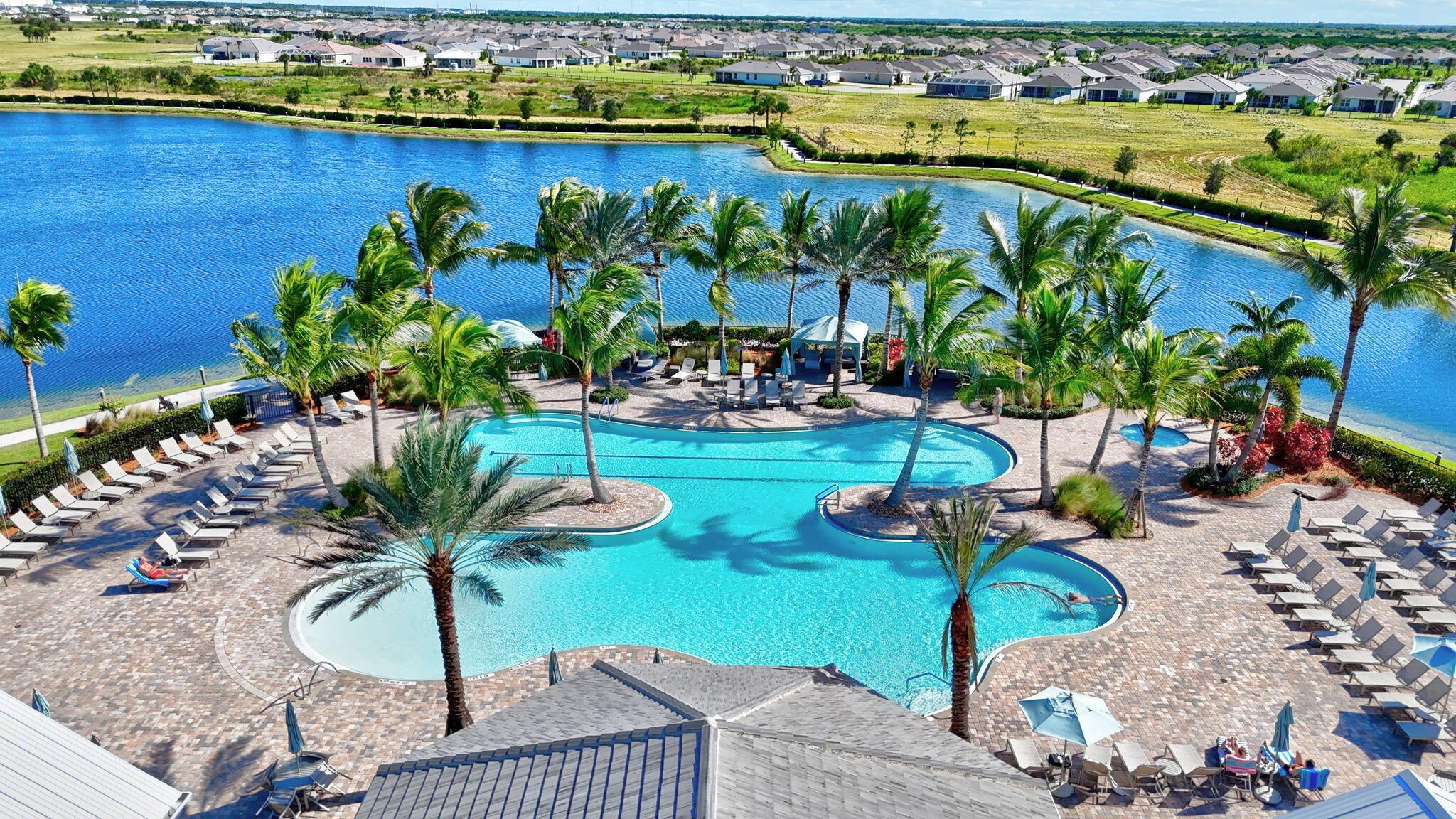 DEL WEBB AT TRADITION - Residential