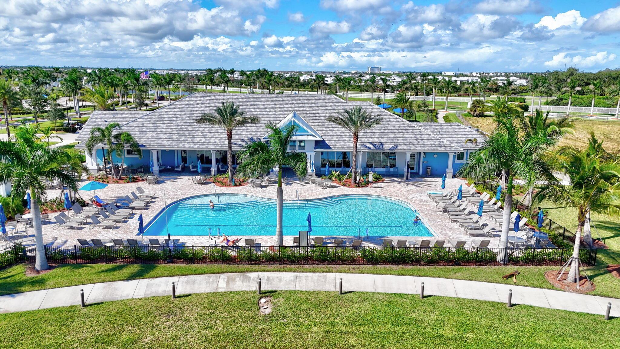 DEL WEBB AT TRADITION - Residential