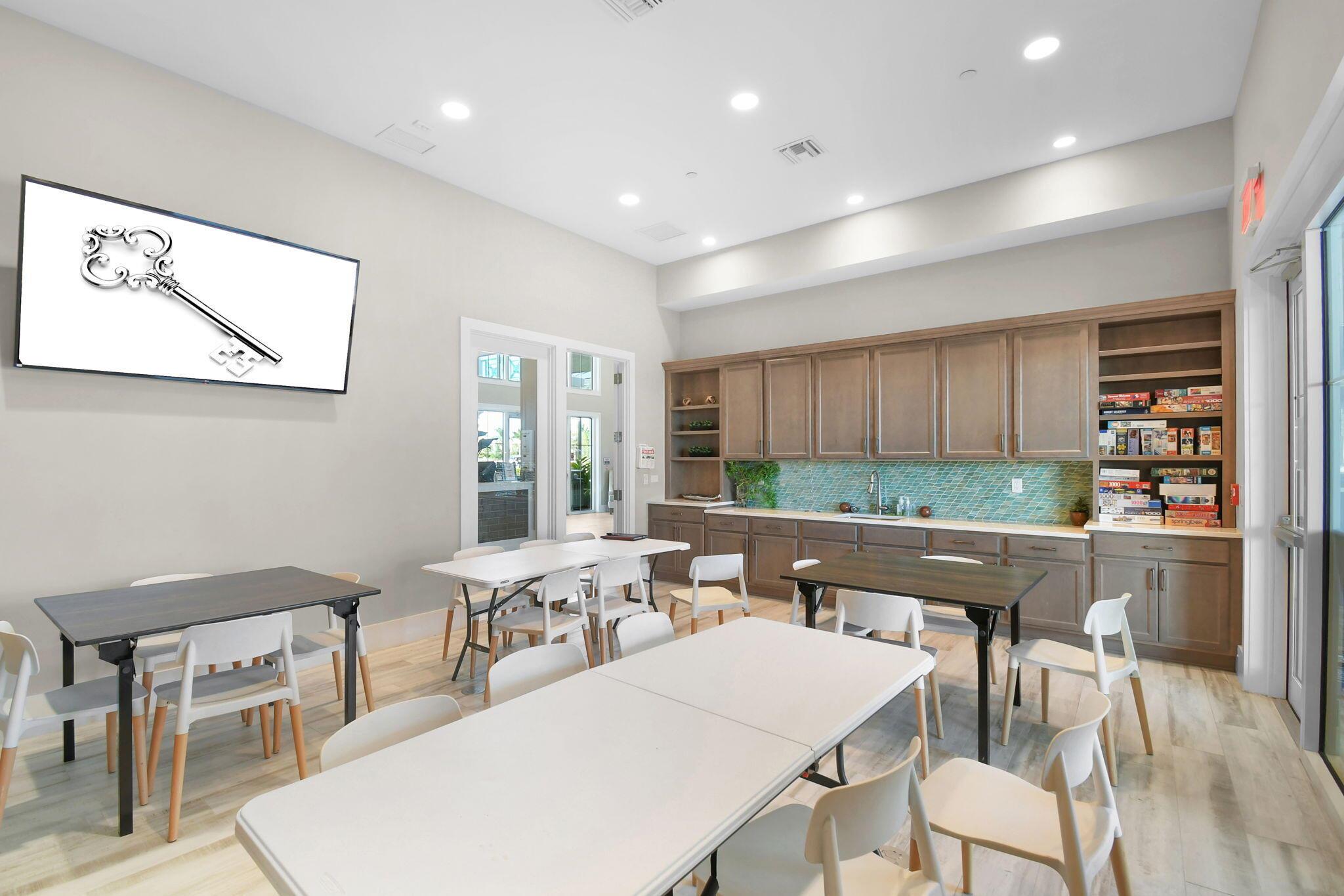 DEL WEBB AT TRADITION - Residential