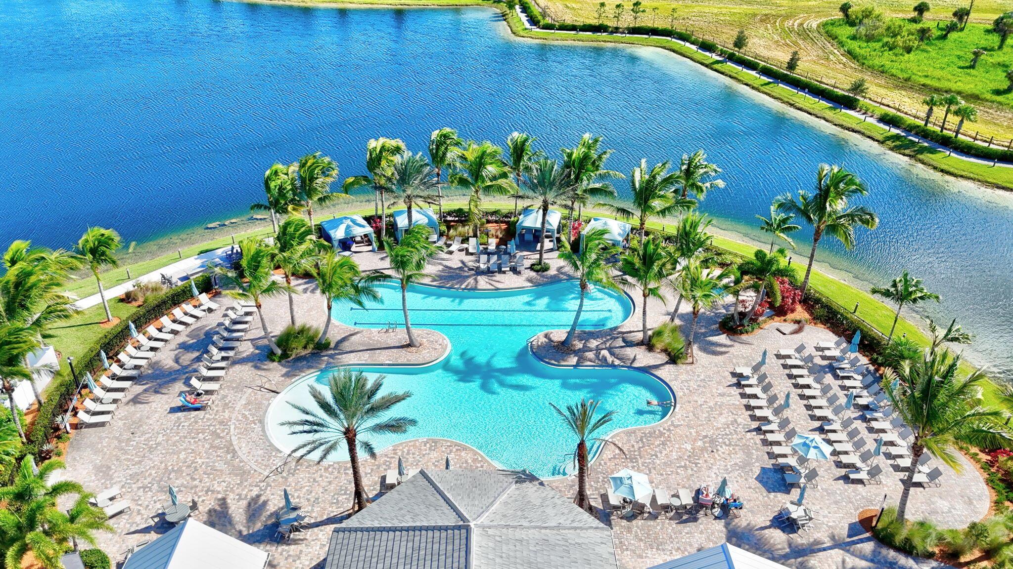 DEL WEBB AT TRADITION - Residential