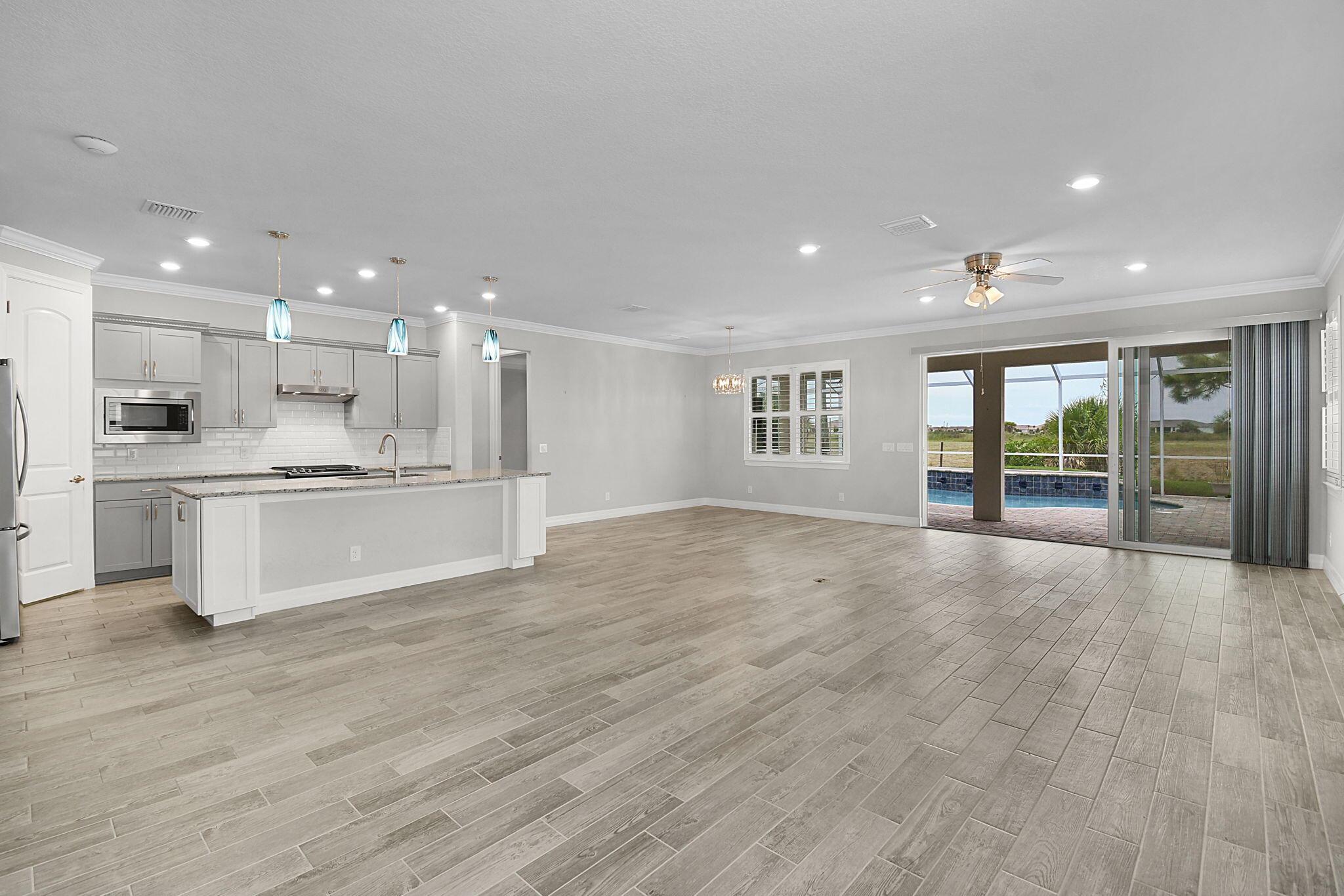 DEL WEBB AT TRADITION - Residential