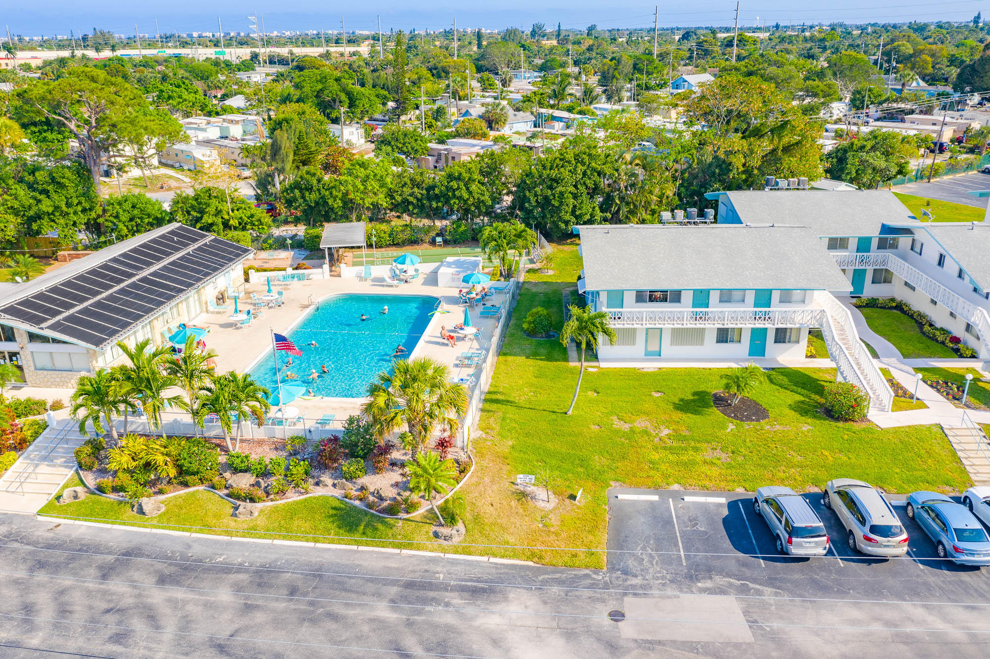 2004 Lake Osborne Drive 9