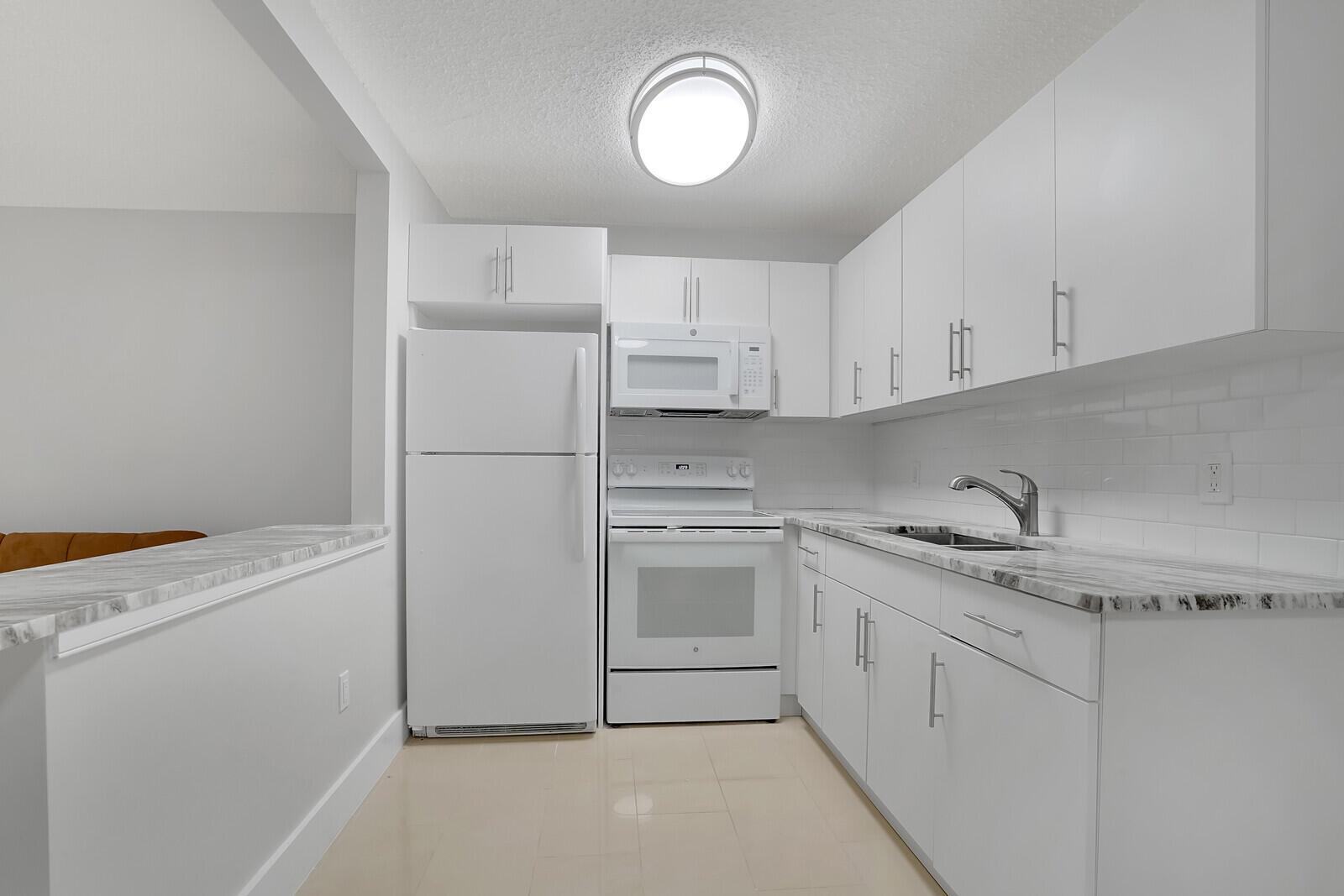 Lake Worth Beach - Residential Lease
