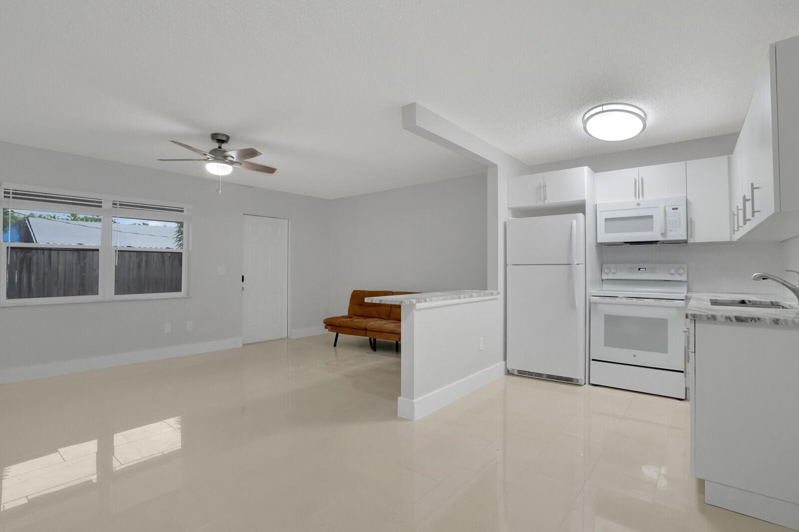 Lake Worth Beach - Residential Lease