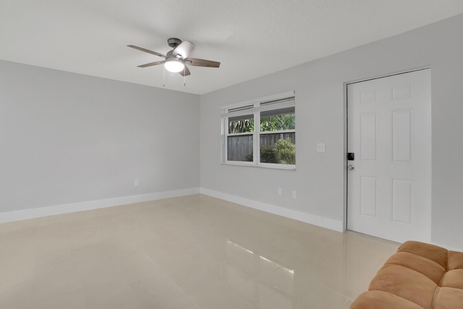 Lake Worth Beach - Residential Lease