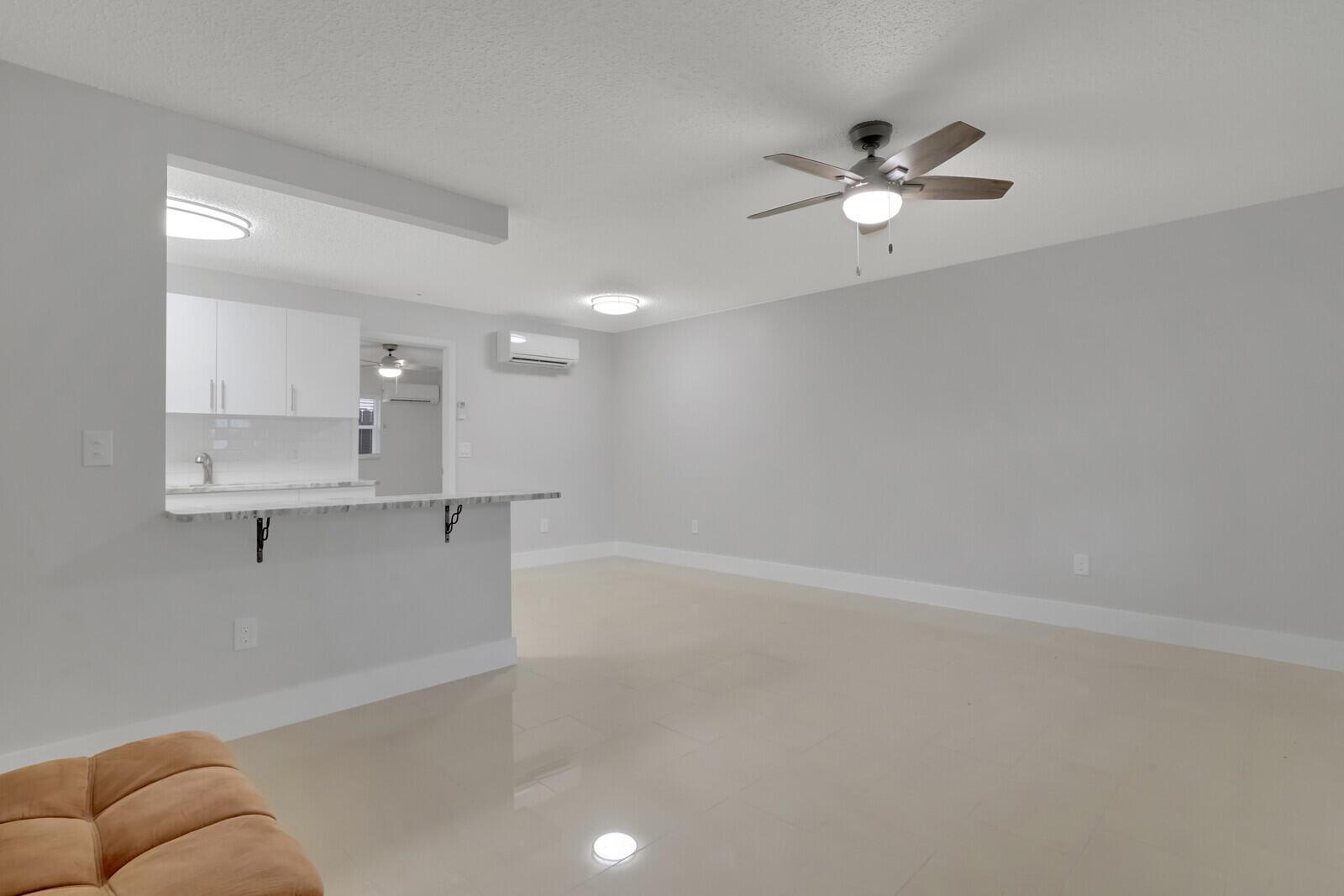 Lake Worth Beach - Residential Lease