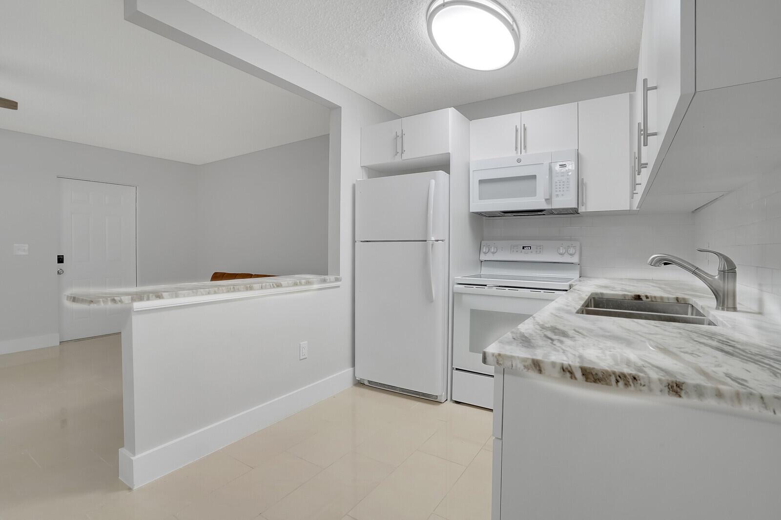Lake Worth Beach - Residential Lease