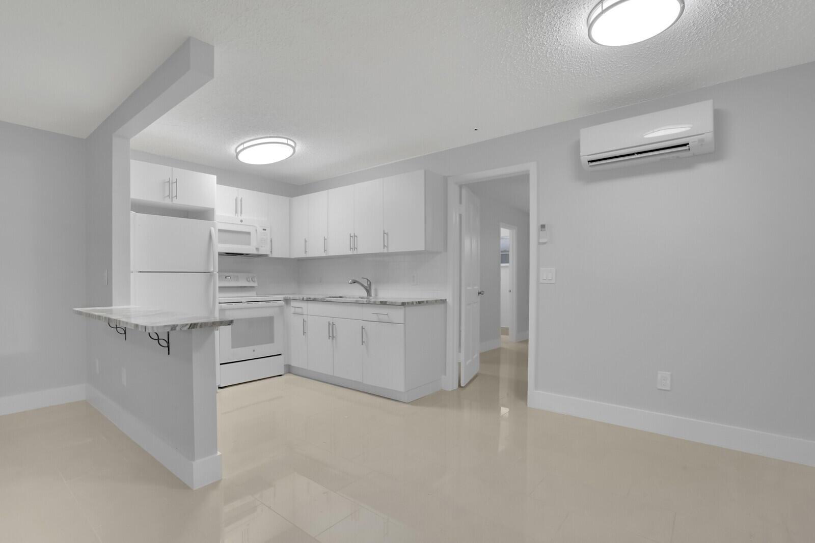Lake Worth Beach - Residential Lease