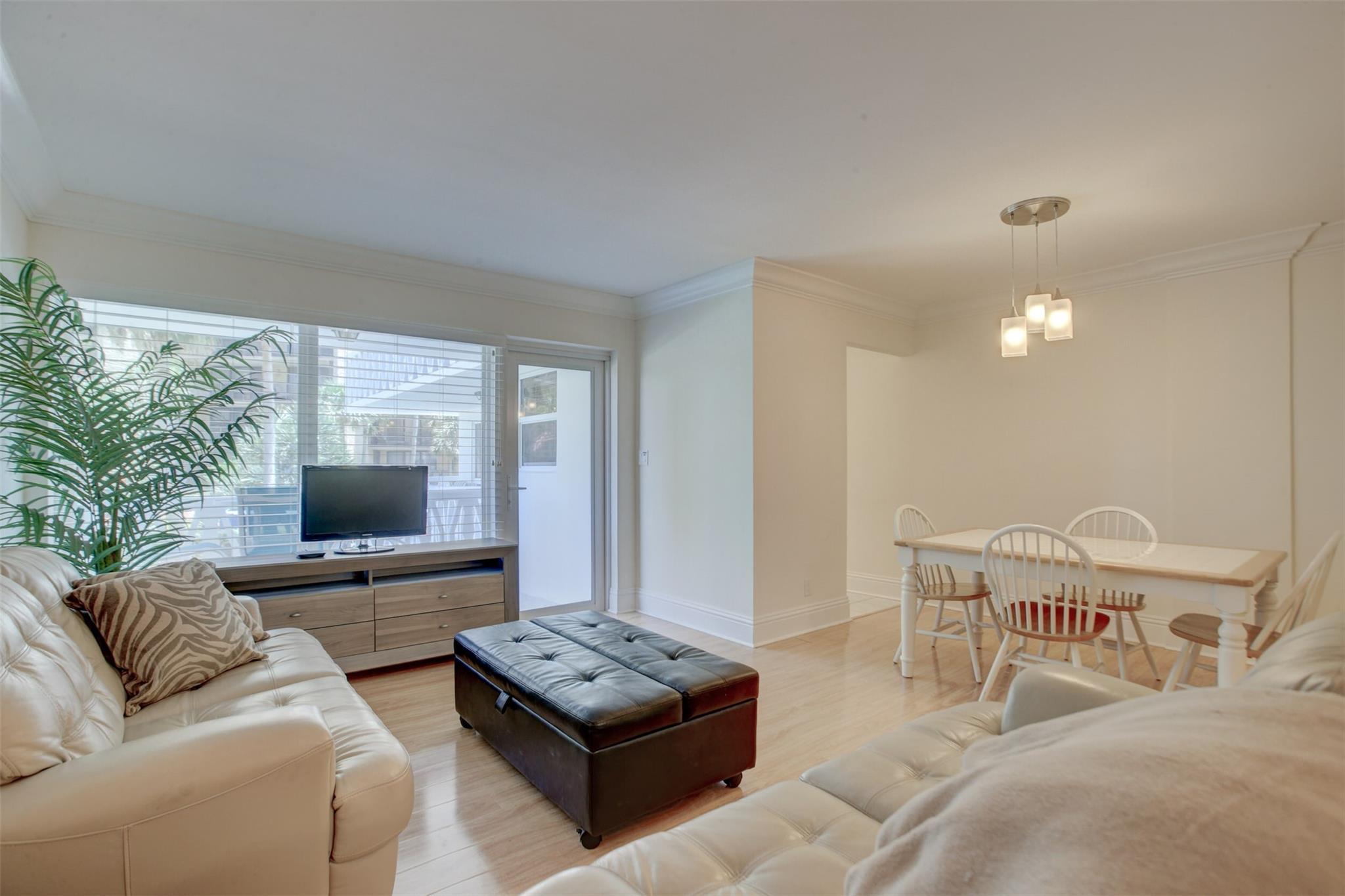 Hillsboro Windsor Condo - Residential