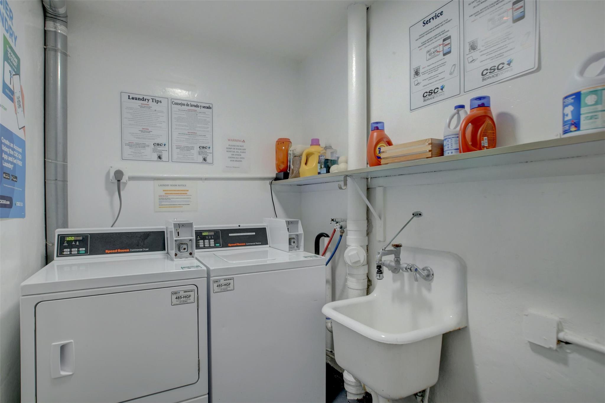 Hillsboro Windsor Condo - Residential