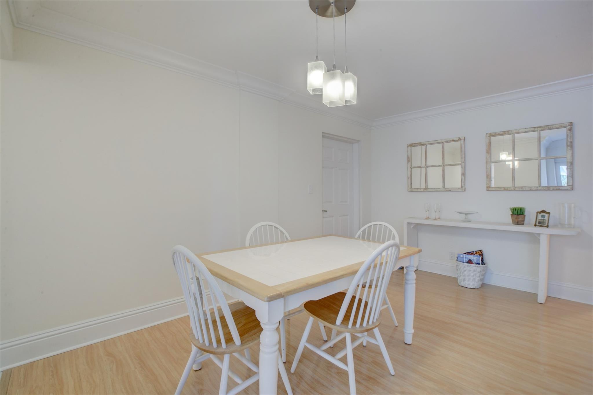 Hillsboro Windsor Condo - Residential