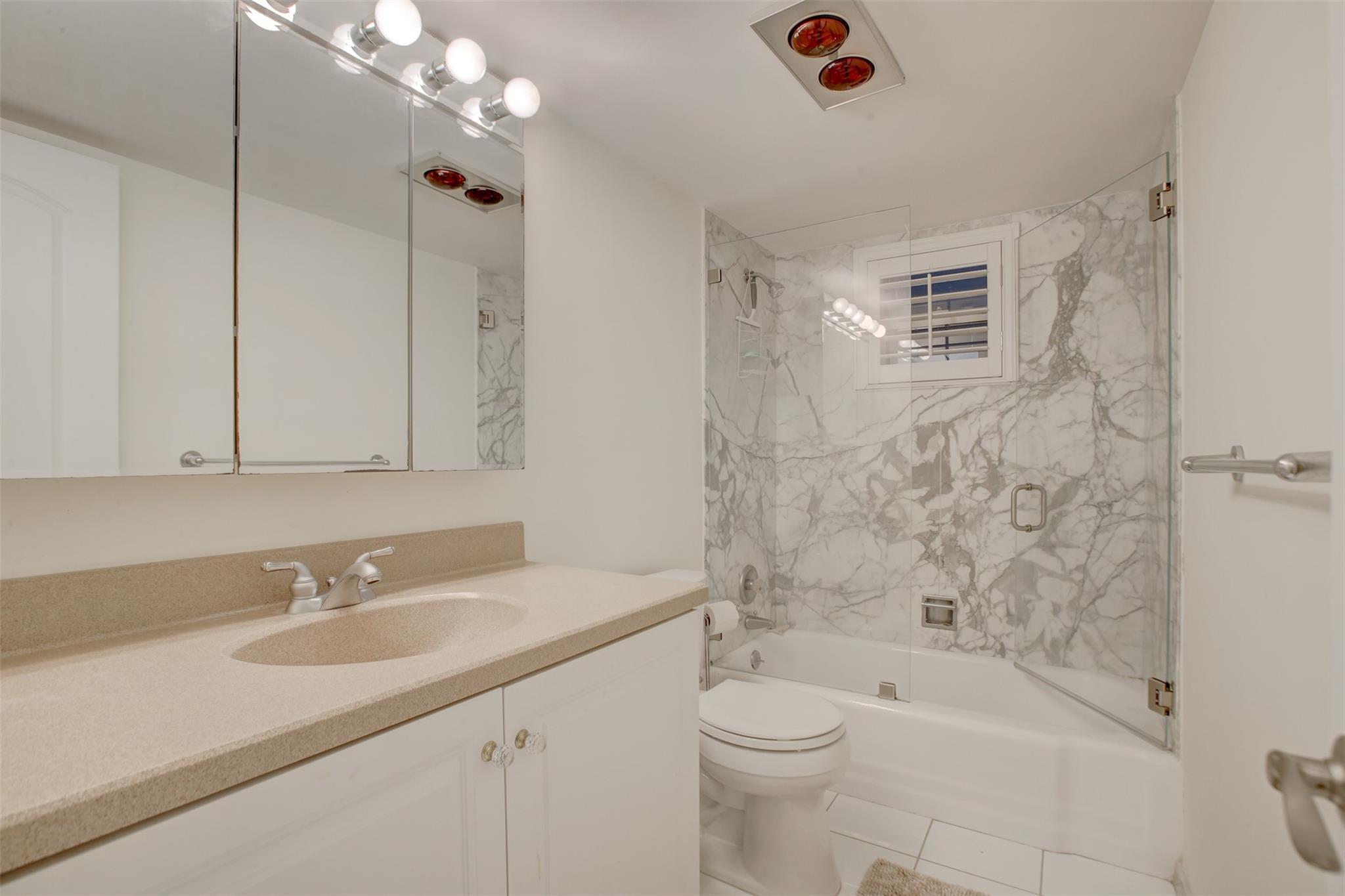 Hillsboro Windsor Condo - Residential
