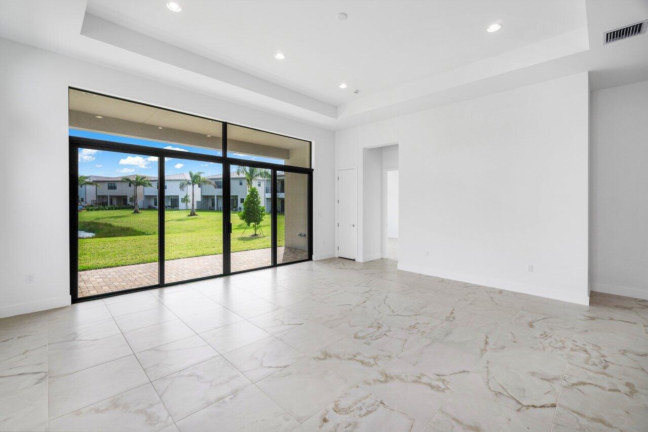 LOTUS PALM/BOCA RATON GOL - Residential