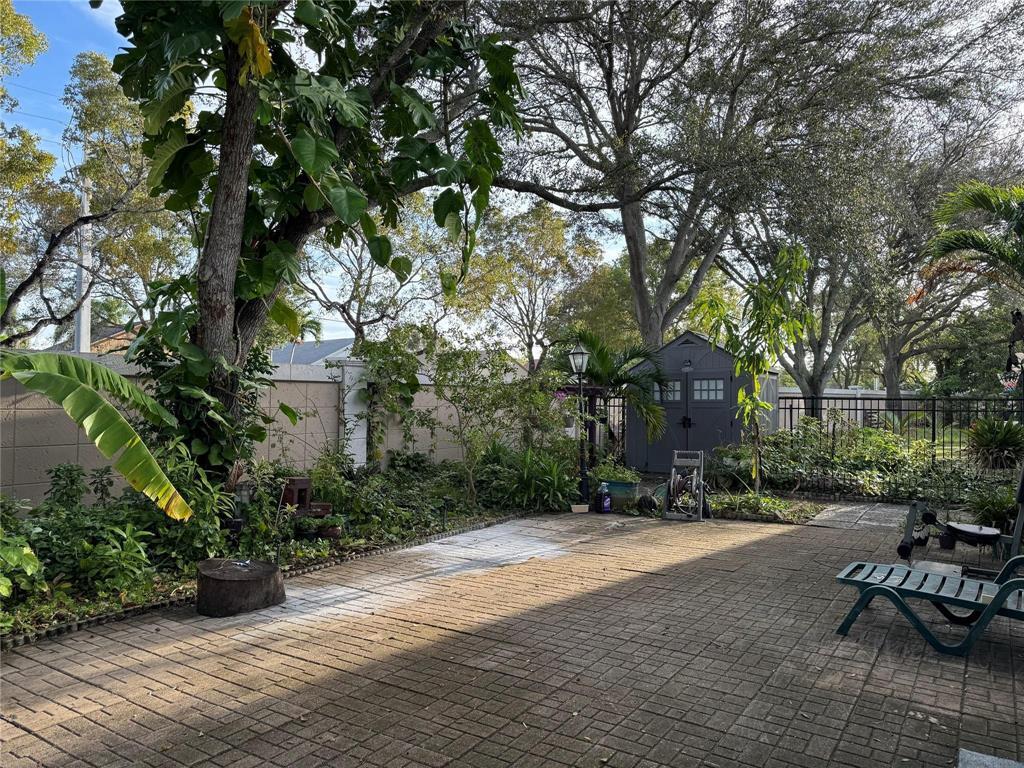 NORTH LAUDERDALE DIVISION - Residential Lease