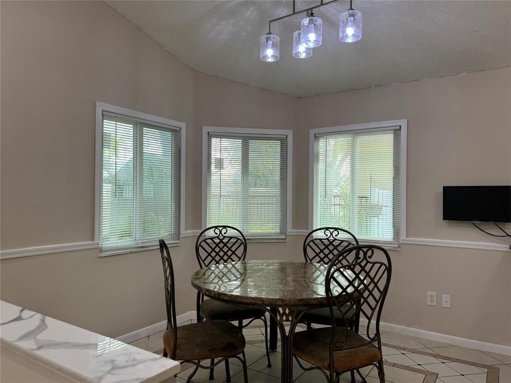 NORTH LAUDERDALE DIVISION - Residential Lease