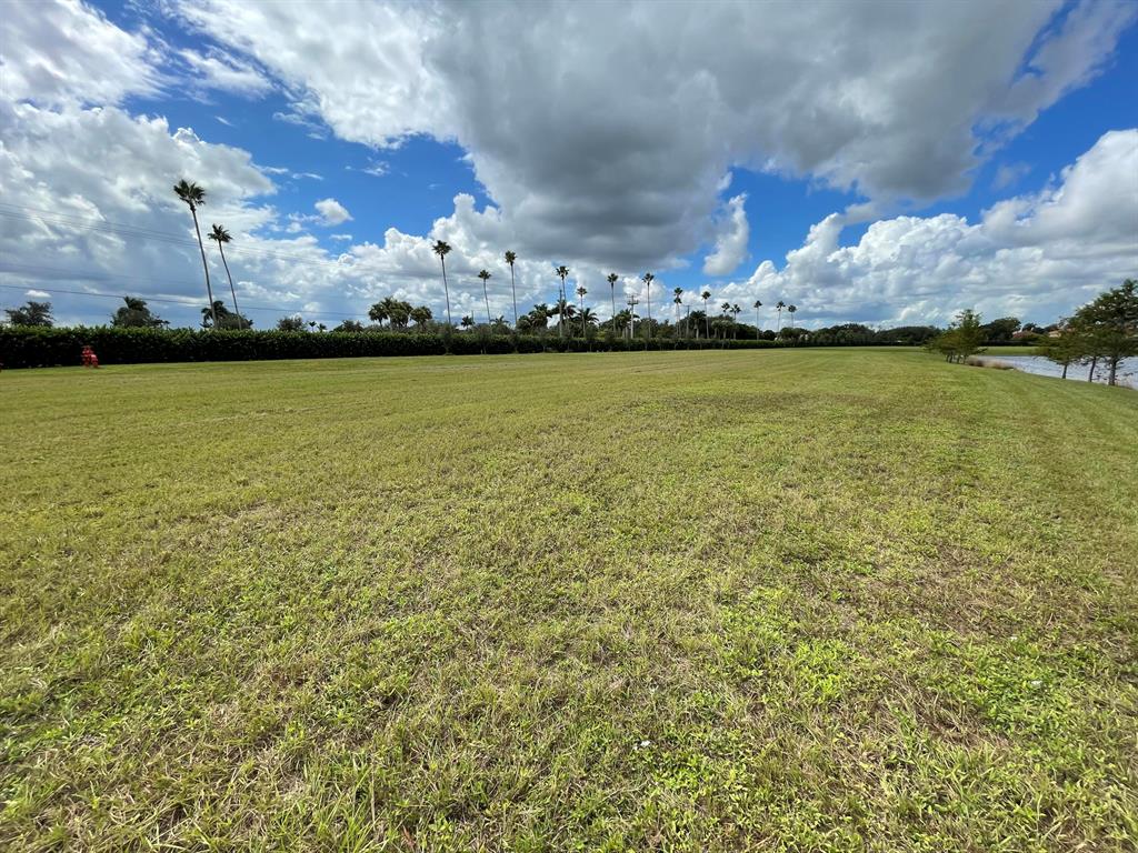 Opportunity is knocking! There are only 4 out of 9 lots remaining! 4.99 acres within true hacking distance to the WEF Showgrounds. Build your custom barn, an estate home or build both, its your choice, use any builder. Lot 4 has public water & sewer and has direct bridle path access. A short walk to Wellington's dog & athletic park. Lot 3 is contiguous and can be combine for 9.98 acres. HOA Fee includes scheduled manure removal. There is a one-time $5,000 capital contribution to the HOA at Closing.