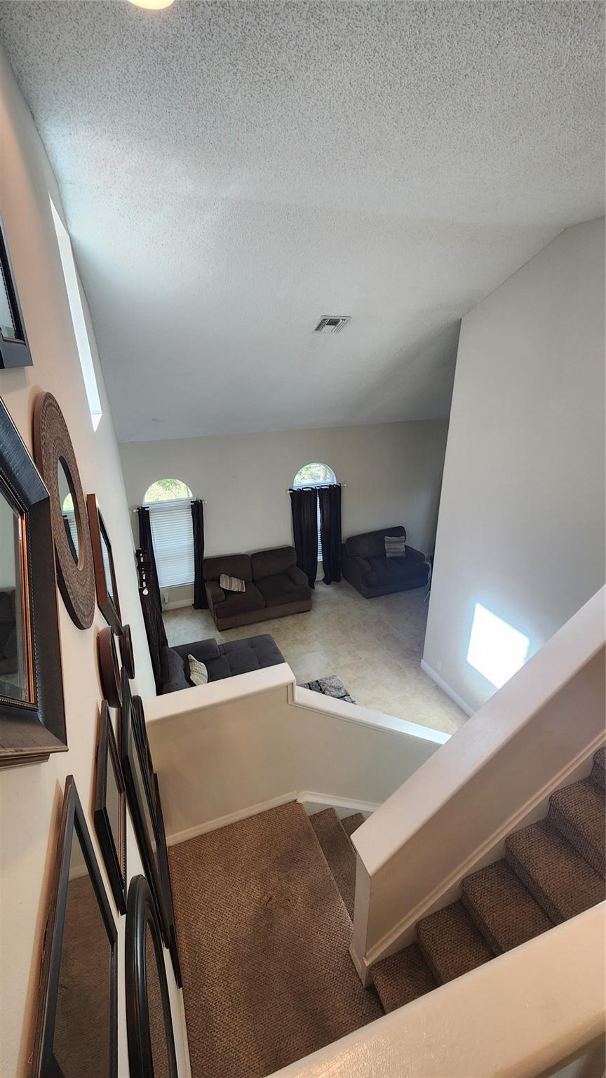 Pine Ridge 112-37 B - Residential