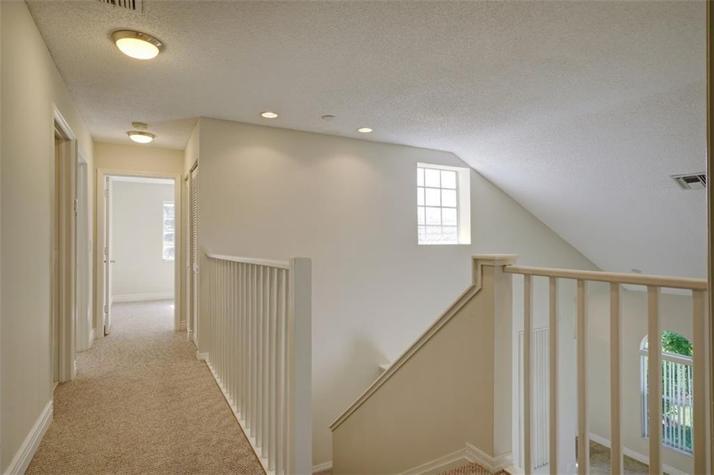 Pine Ridge 112-37 B - Residential