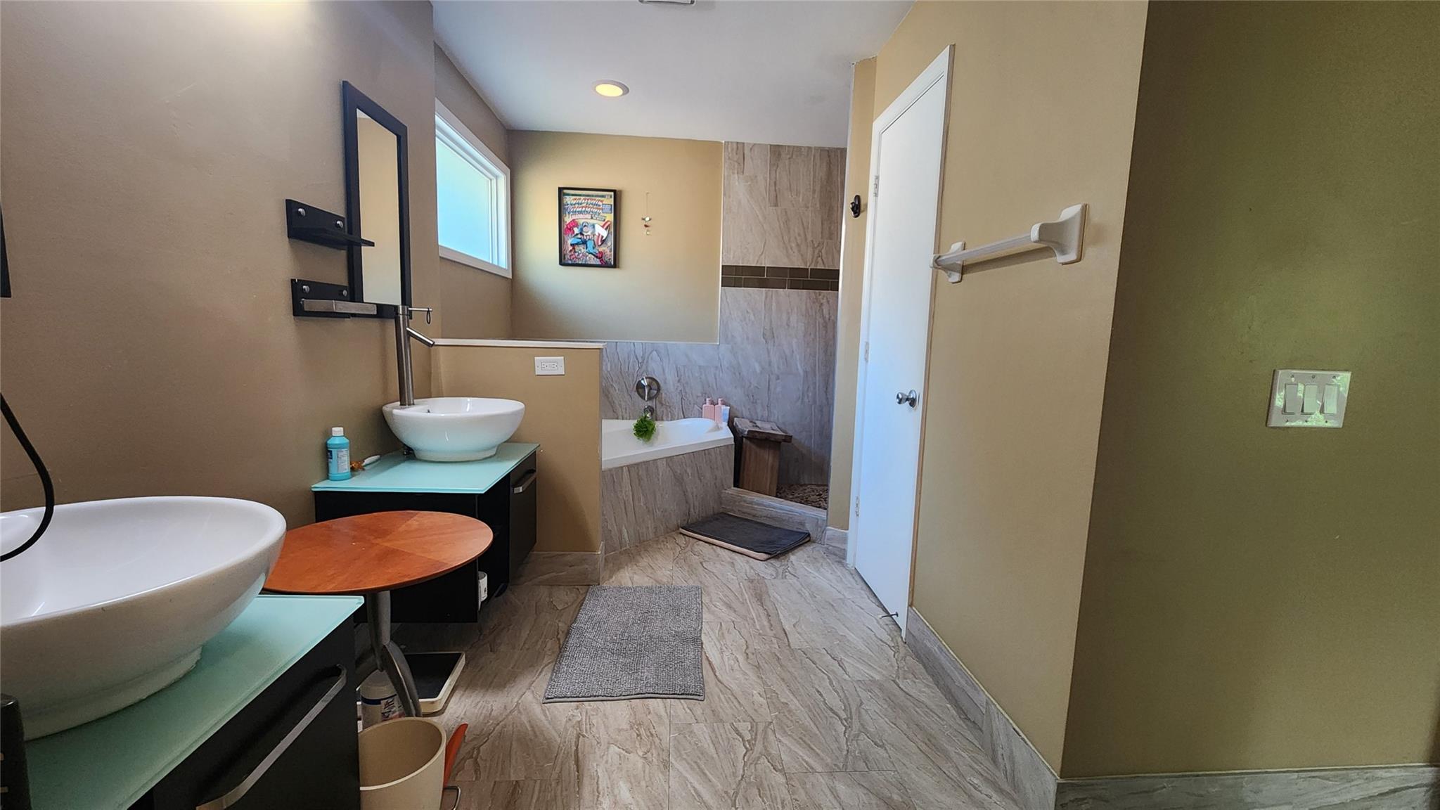 Pine Ridge 112-37 B - Residential