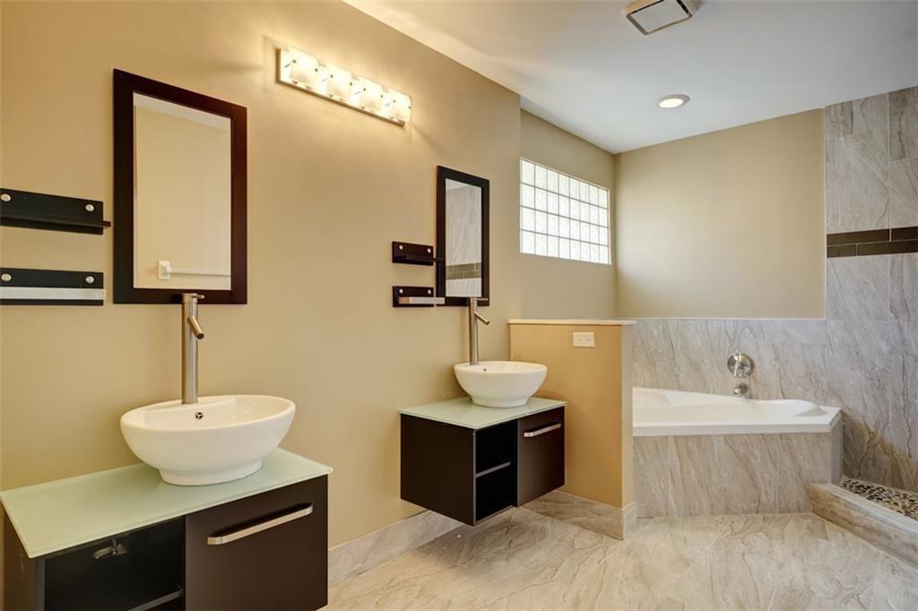 Pine Ridge 112-37 B - Residential