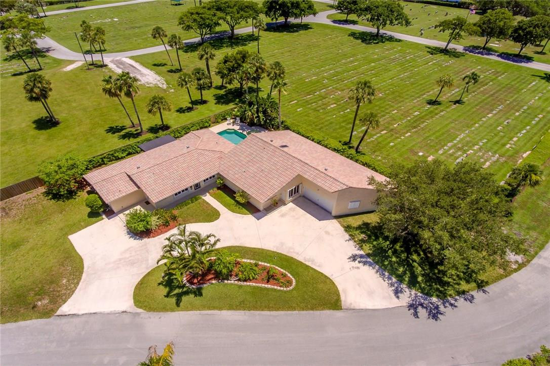Twin Oaks 41-43 B - Residential